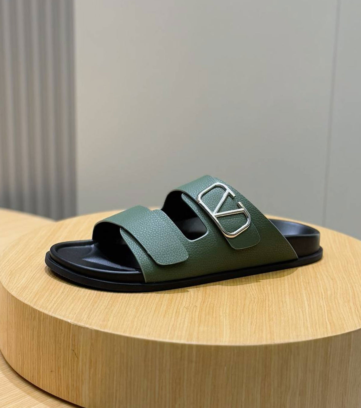 VLogo Toile double-strap sandals