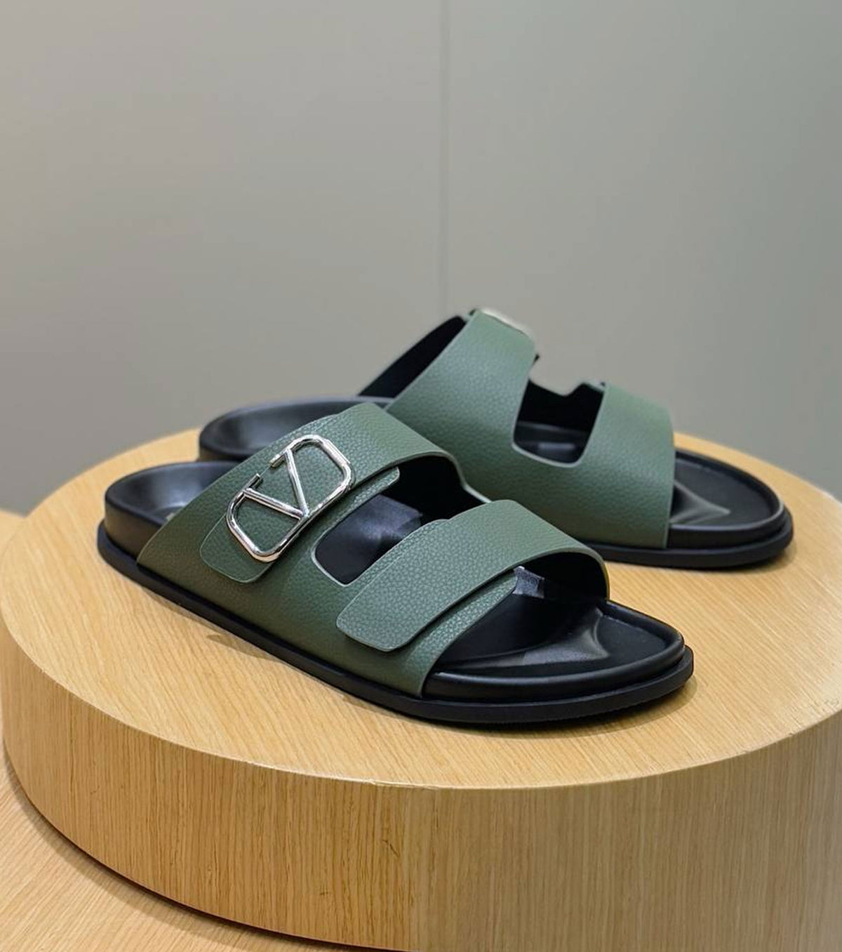 VLogo Toile double-strap sandals