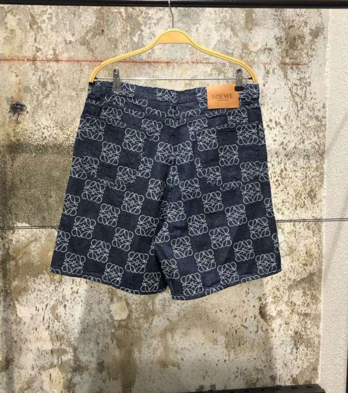 Linen Bermuda Shorts