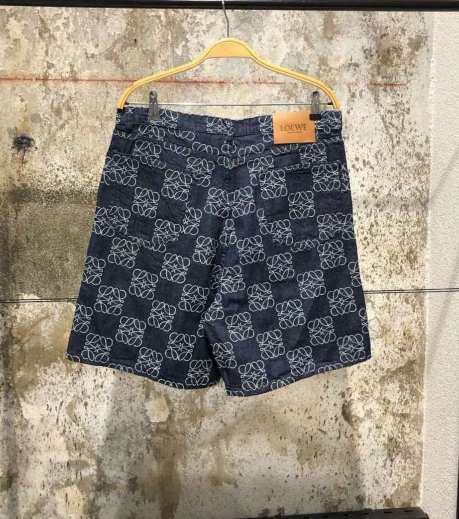 Linen Bermuda Shorts