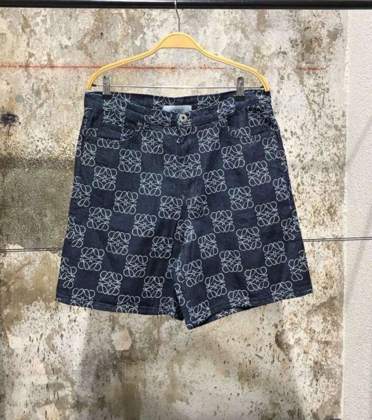 Linen Bermuda Shorts