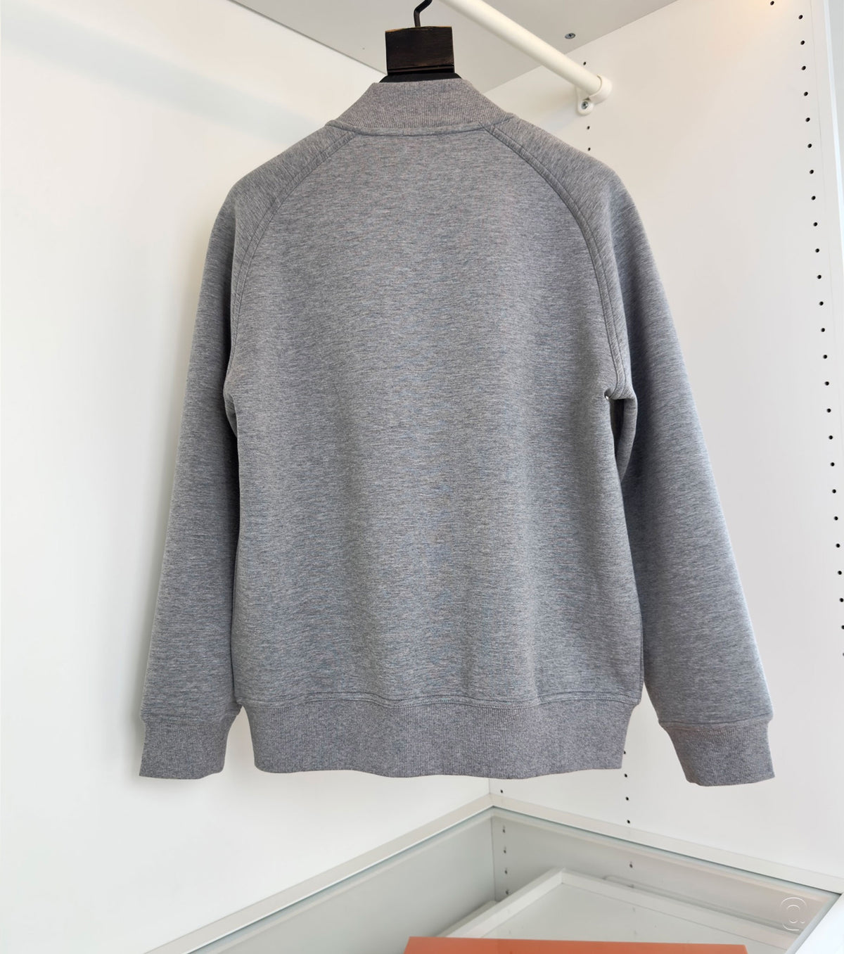 Мъжки бомбър