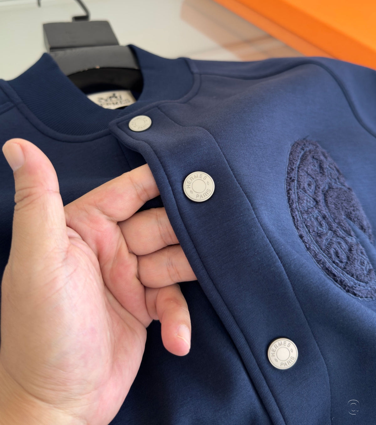 Мъжки бомбър