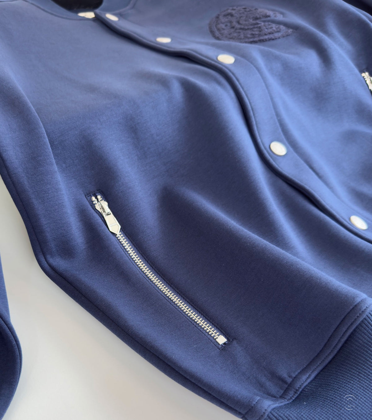 Мъжки бомбър