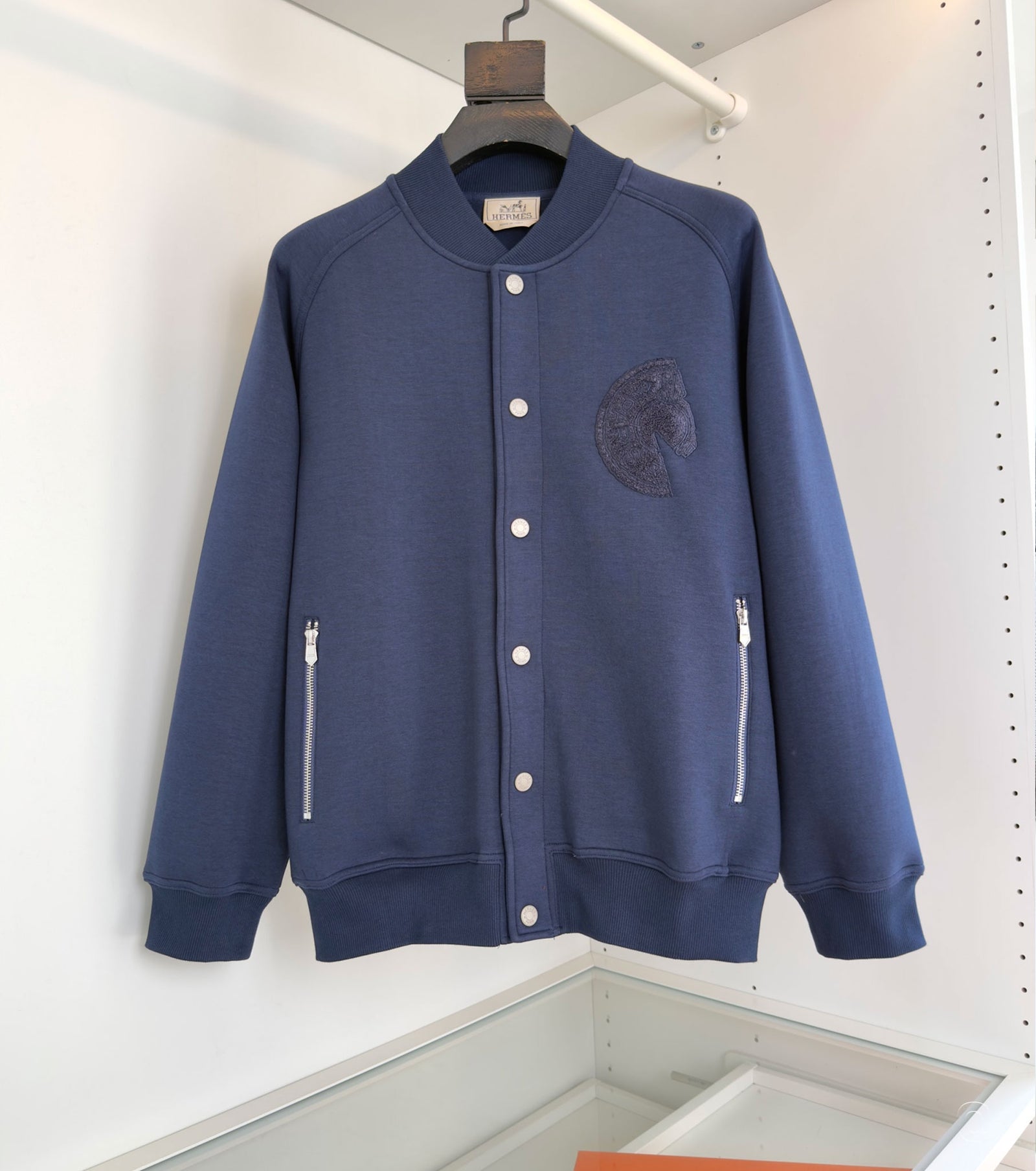 Мъжки бомбър