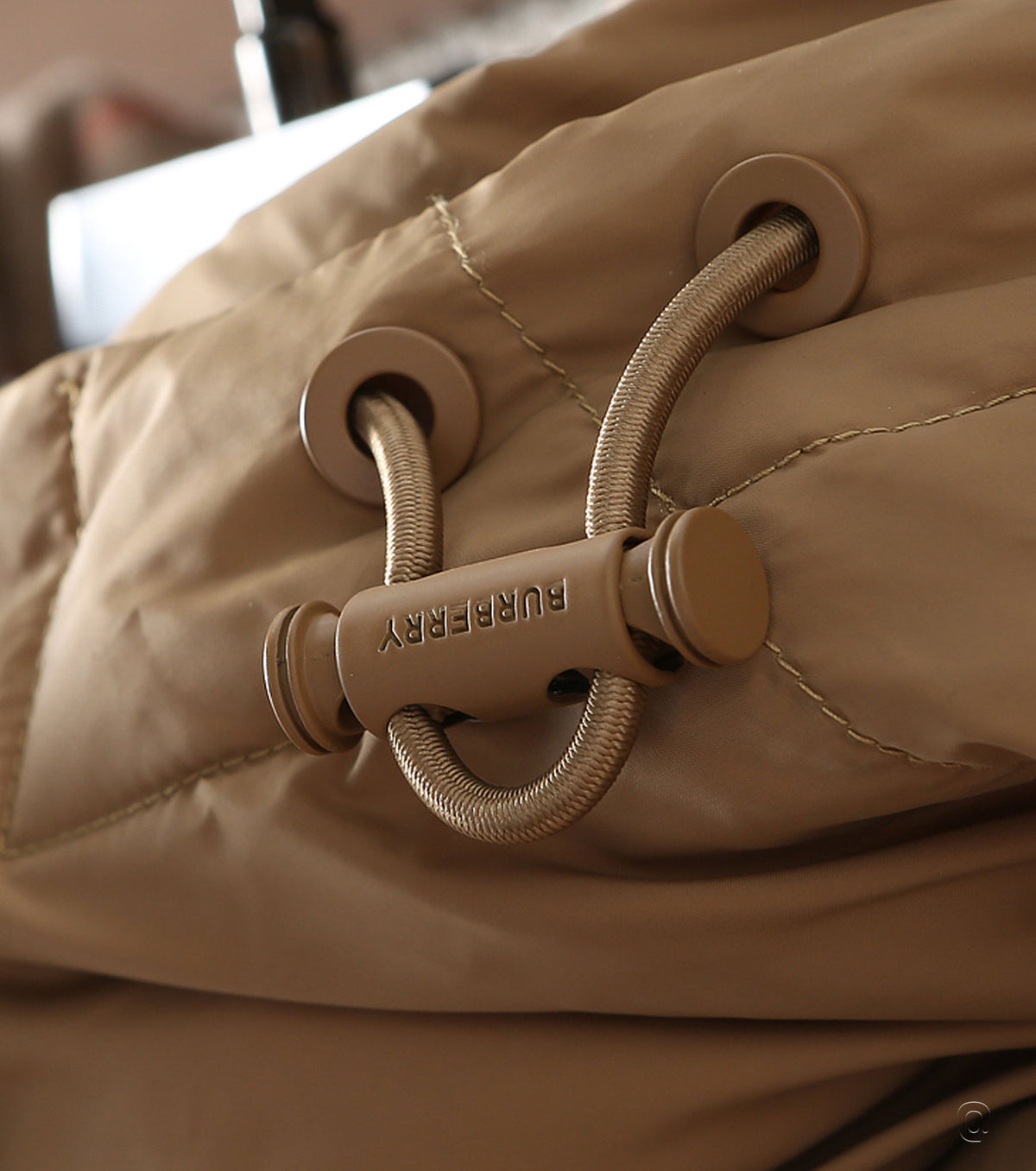 Пухено яке Halsby