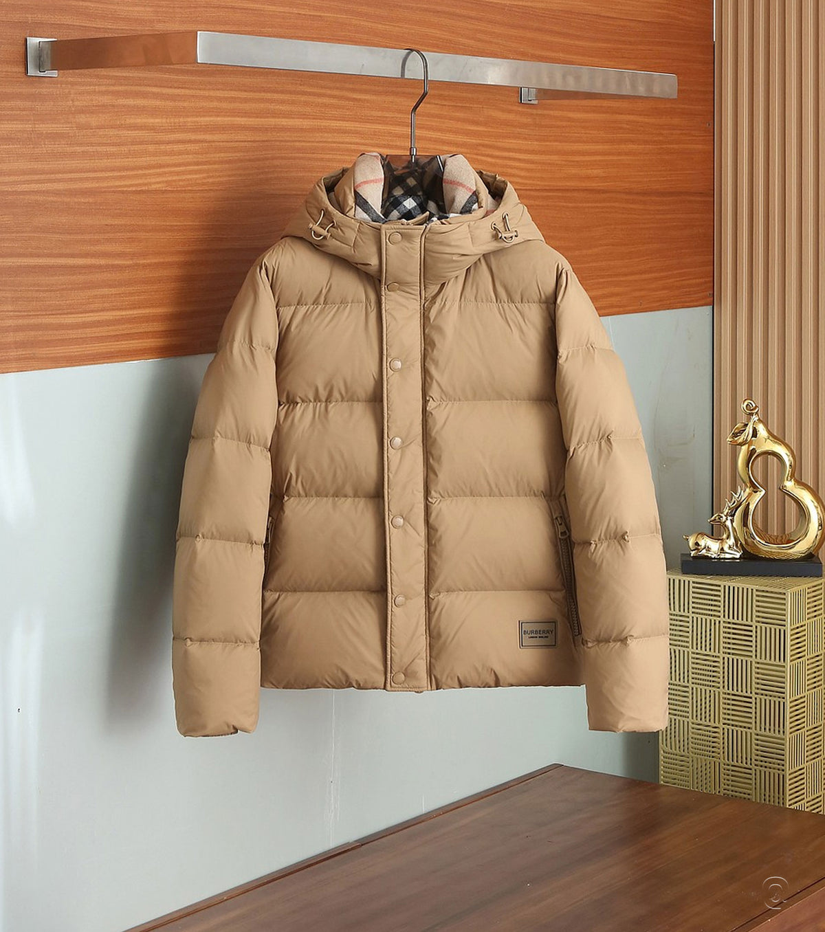 Пухено яке Halsby