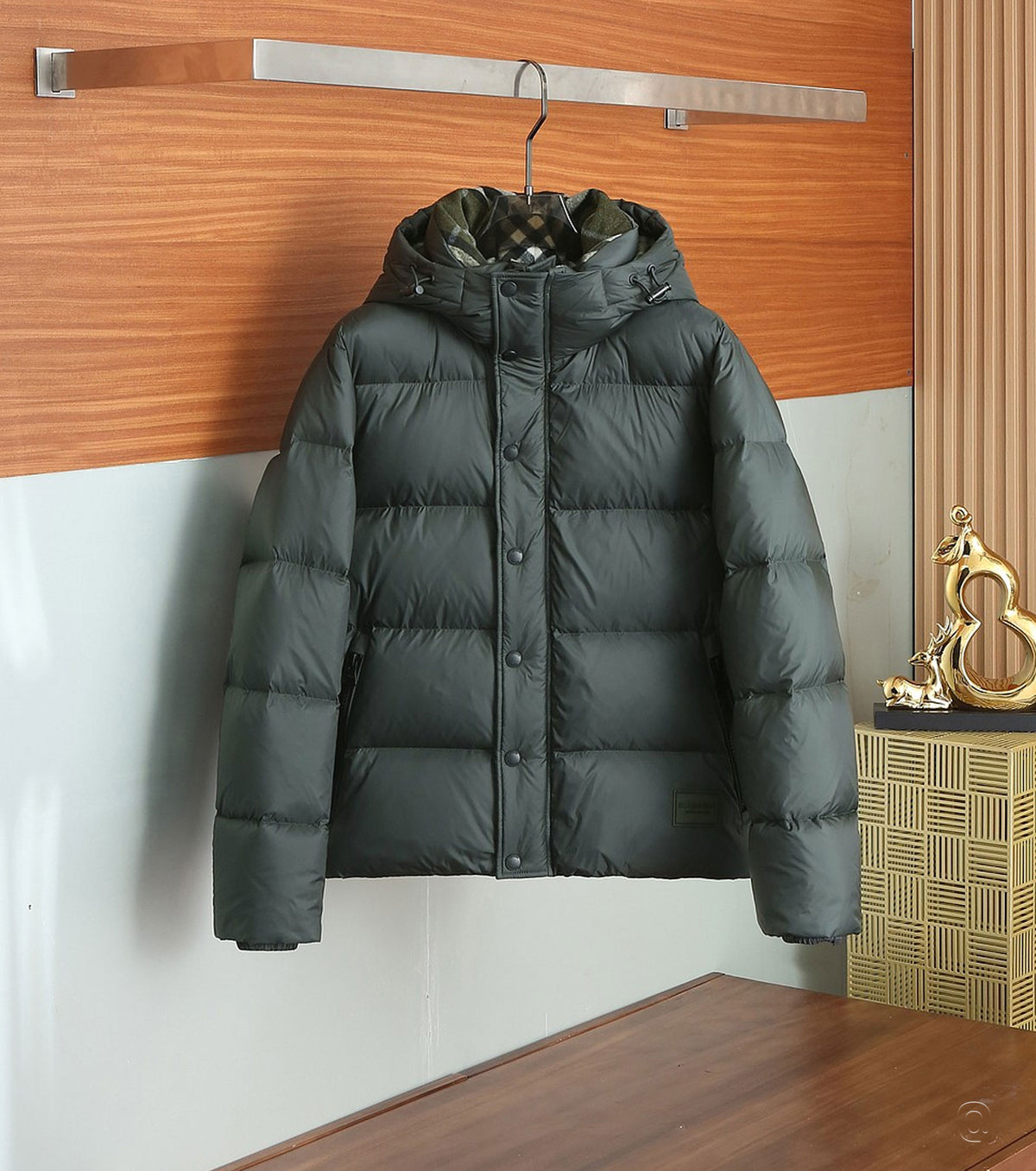 Пухено яке Halsby