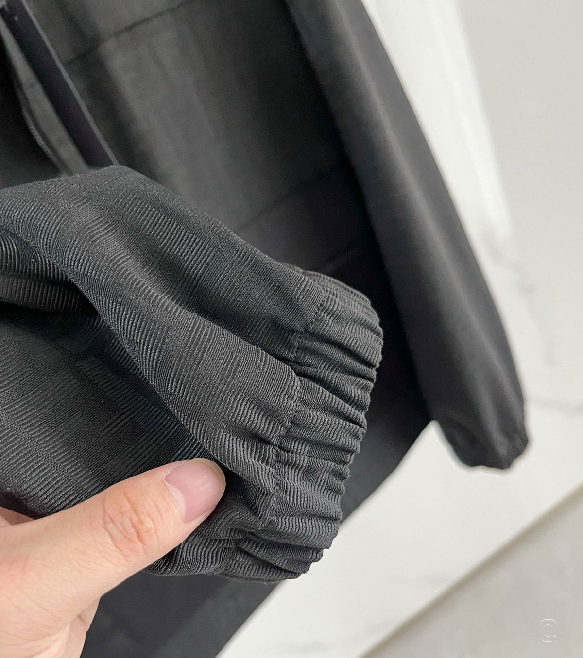 Преходно жакардово яке