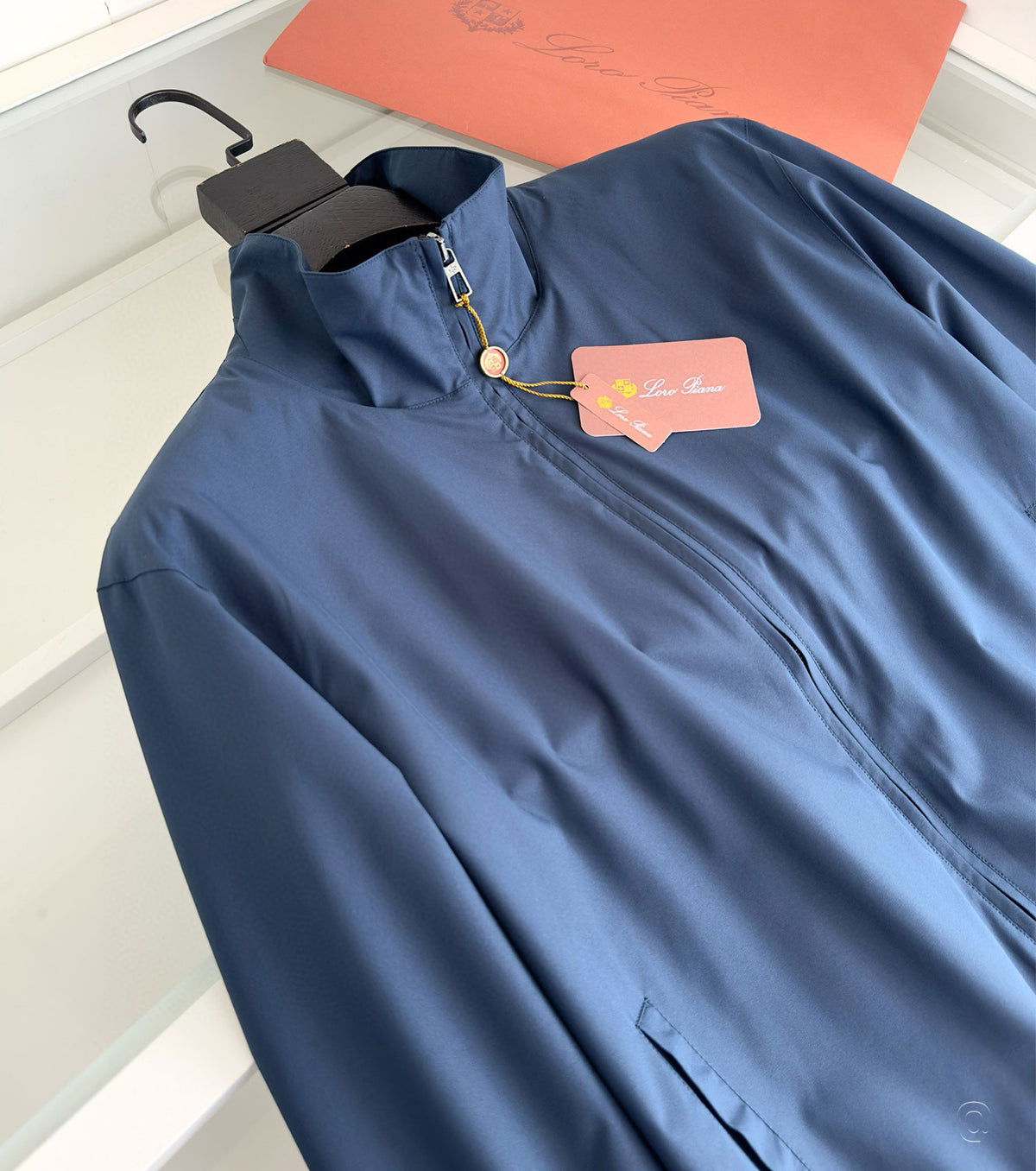 Мъжко преходно яке