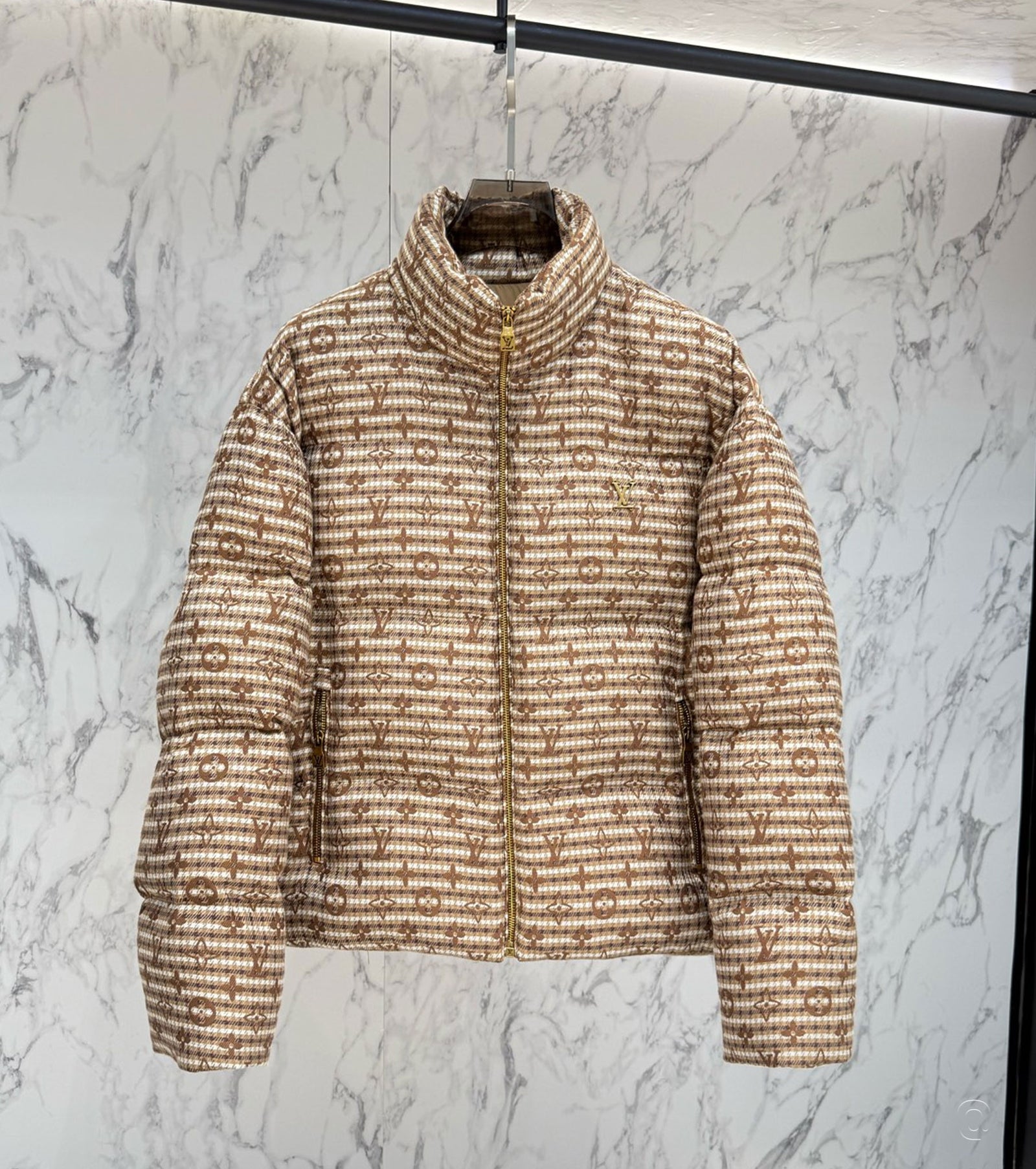 Мъжко жакардово пухено яке