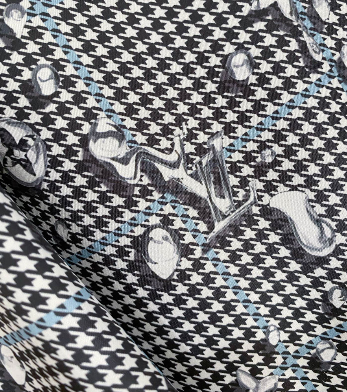 Двулицева ветровка