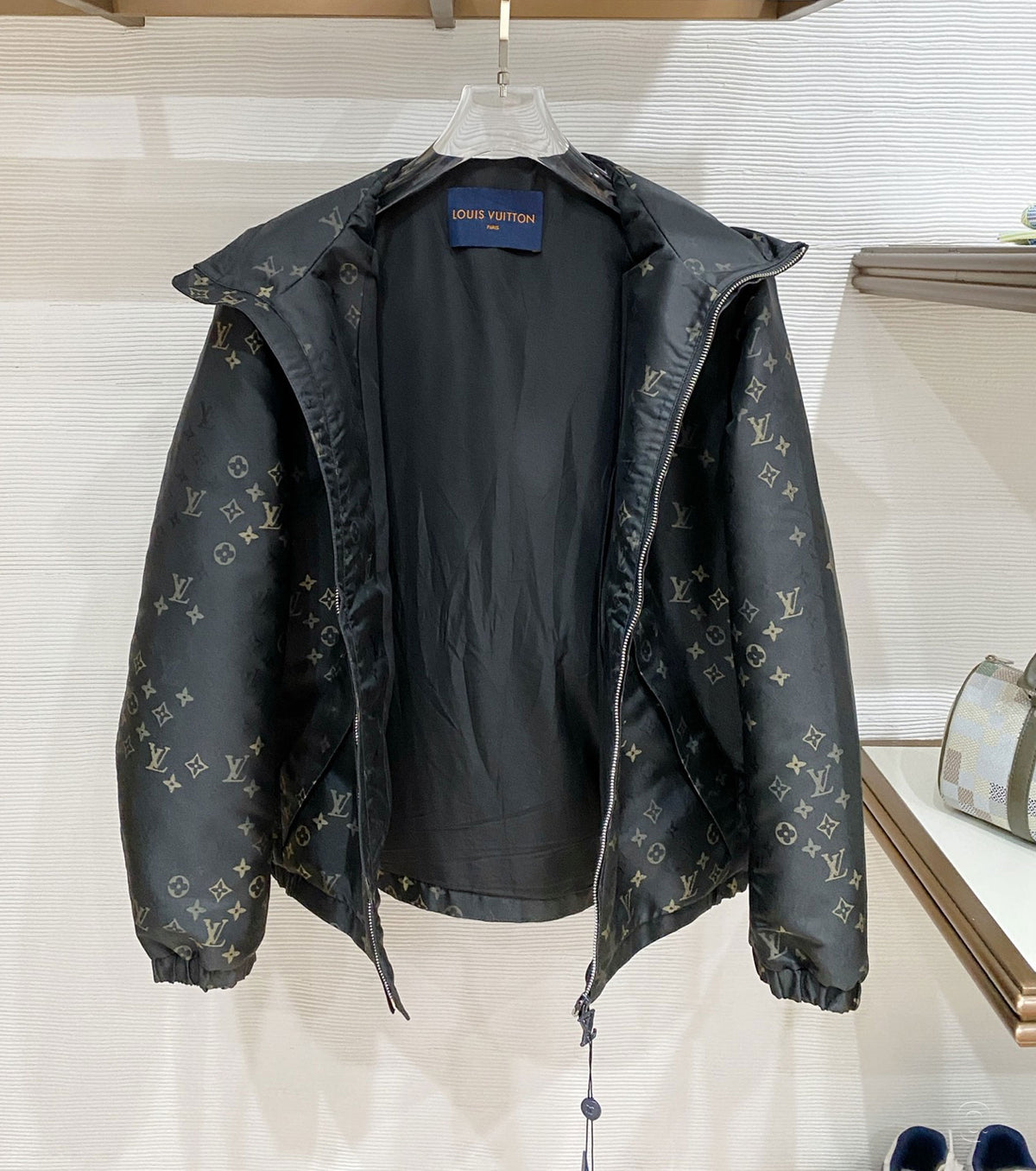 Men Windbreaker