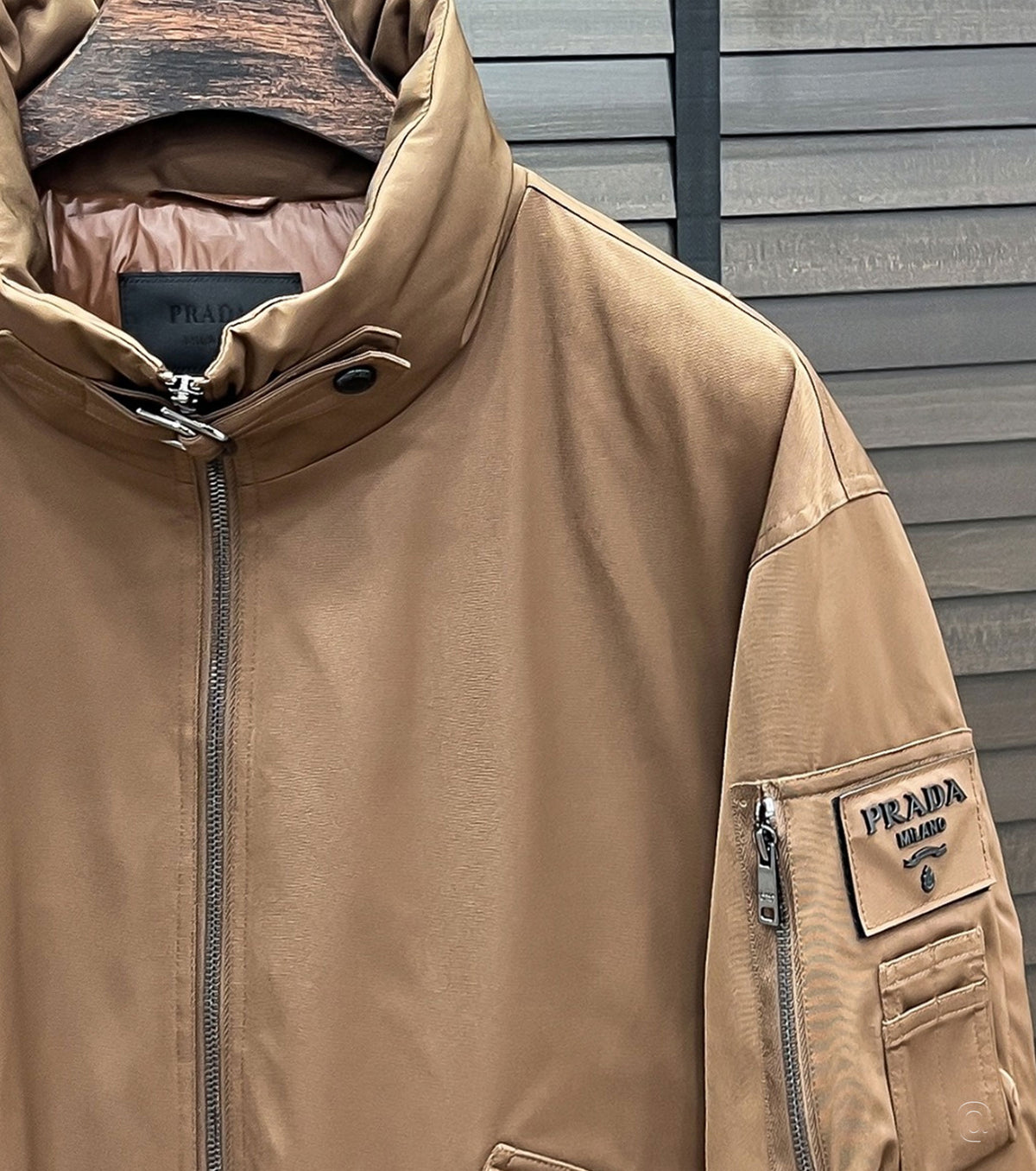 Пухено яке тип „авиатор“