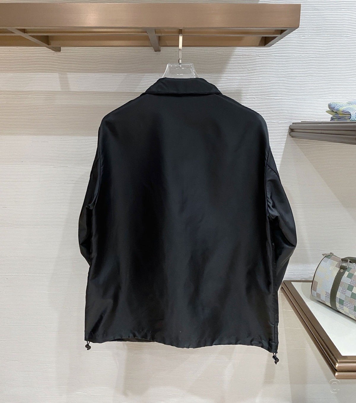 Преходно яке