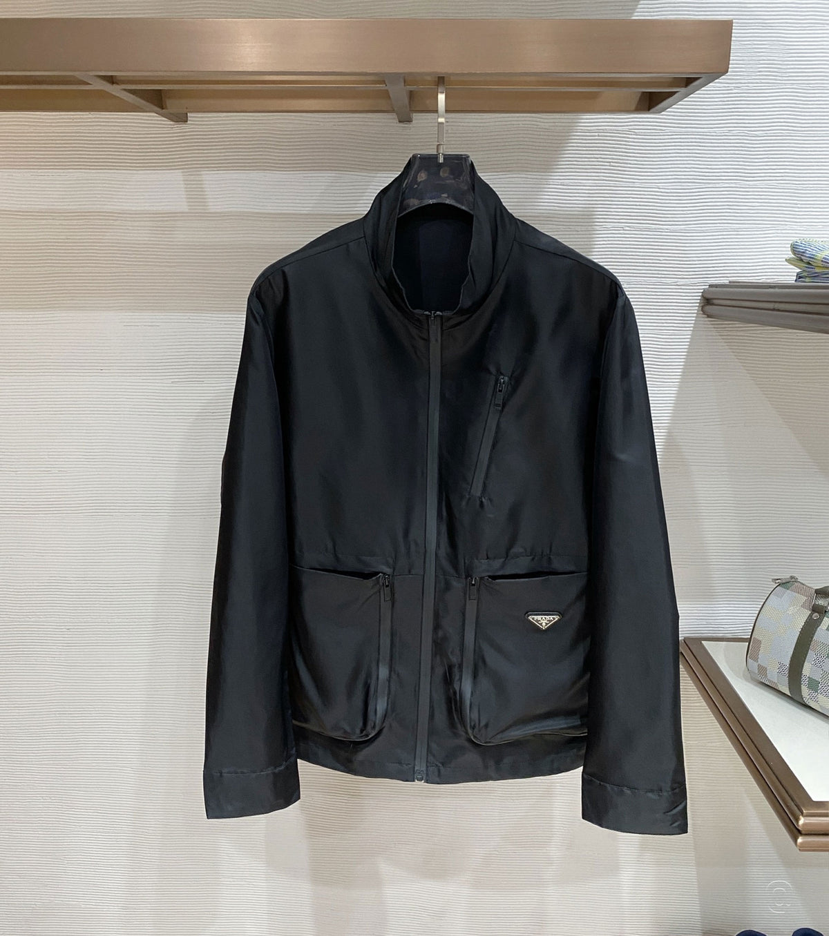 Преходно яке