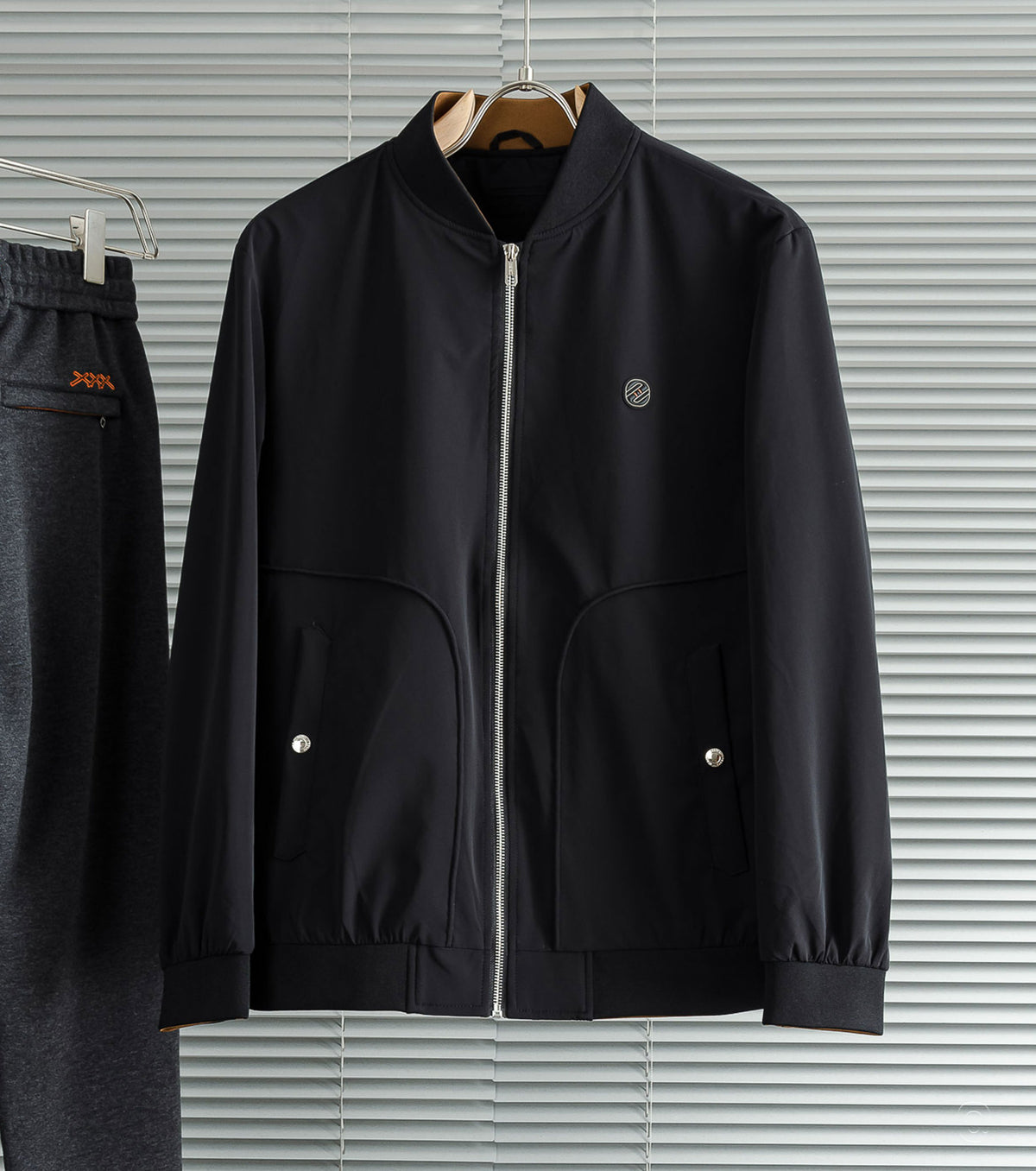 Мъжко преходно яке