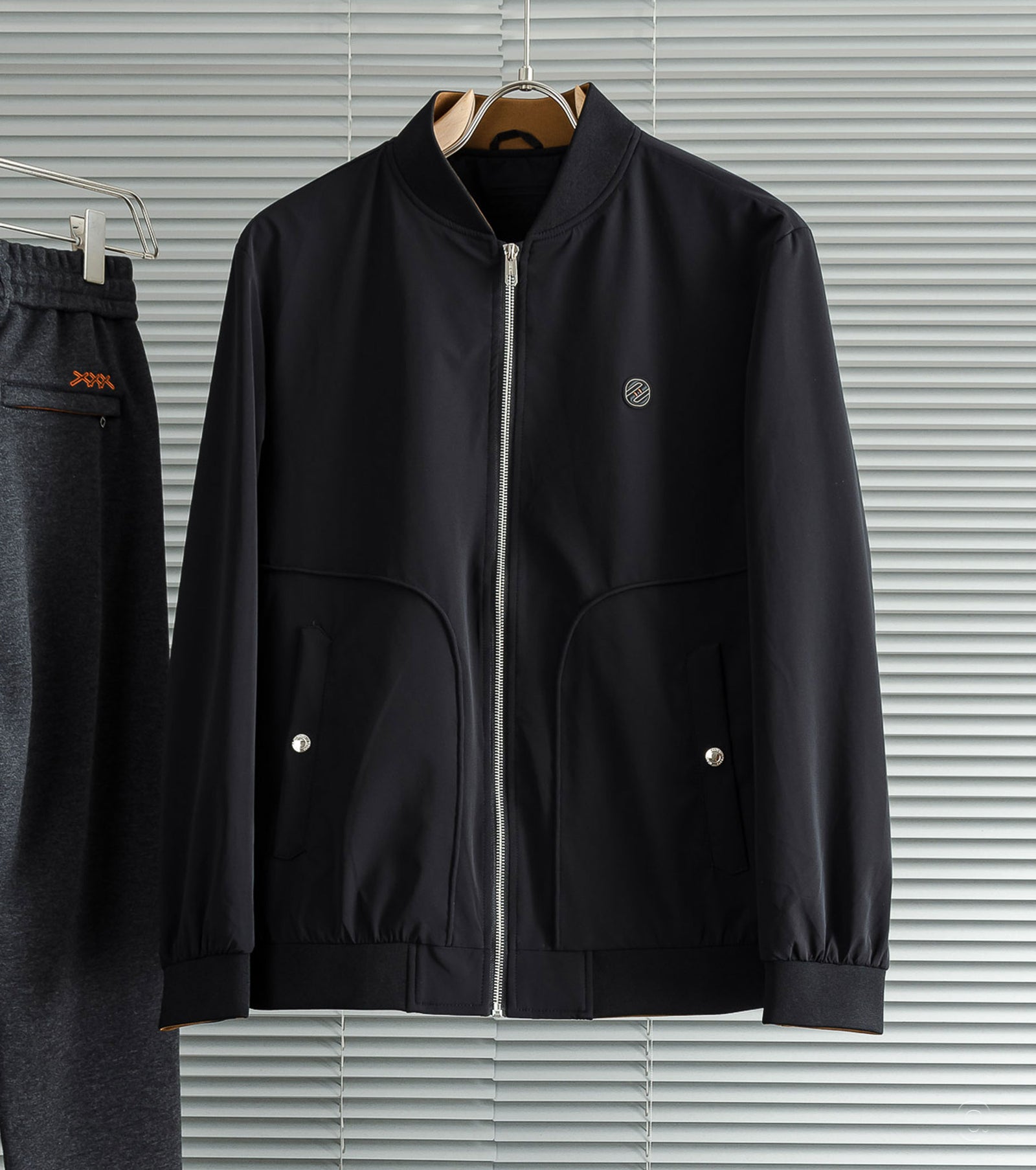 Мъжко преходно яке