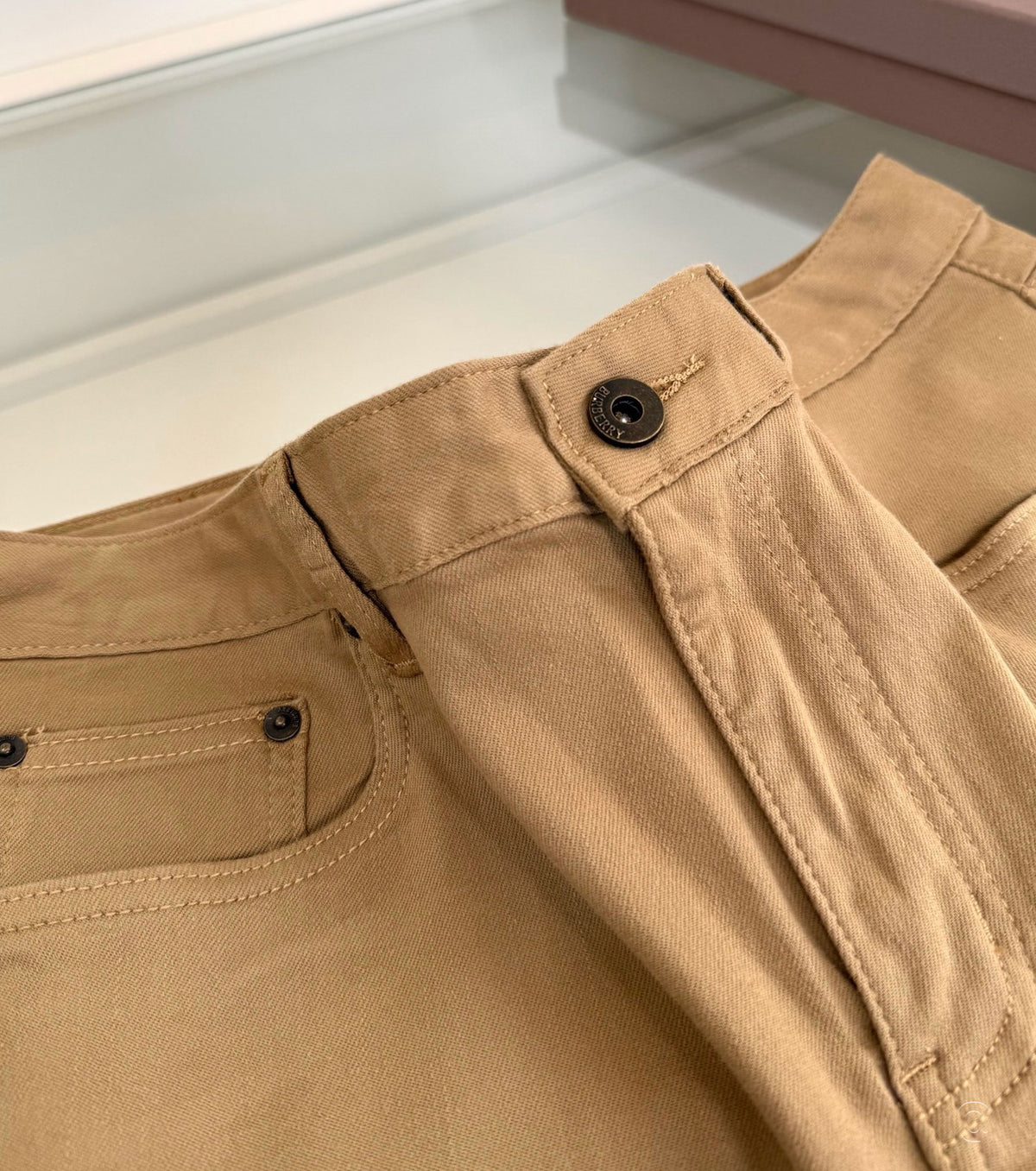 Прави дънки