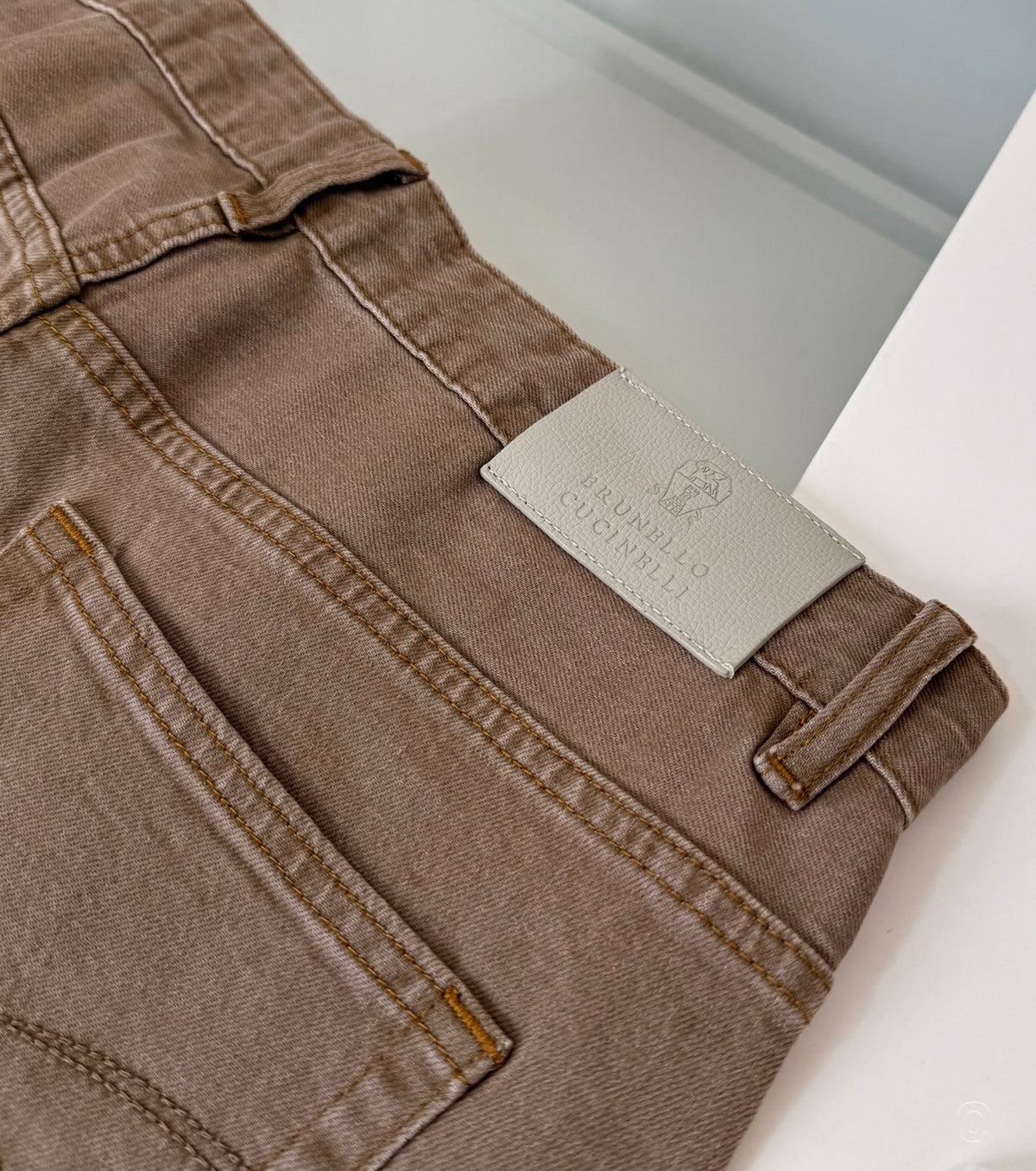 Дънки с прав крачол