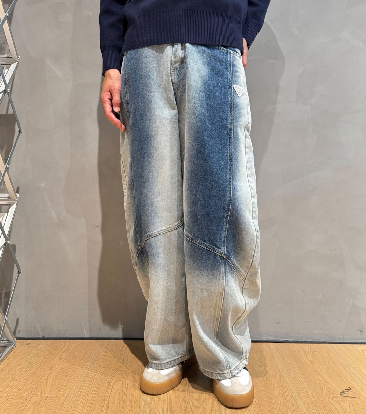 Men wide-leg jeans
