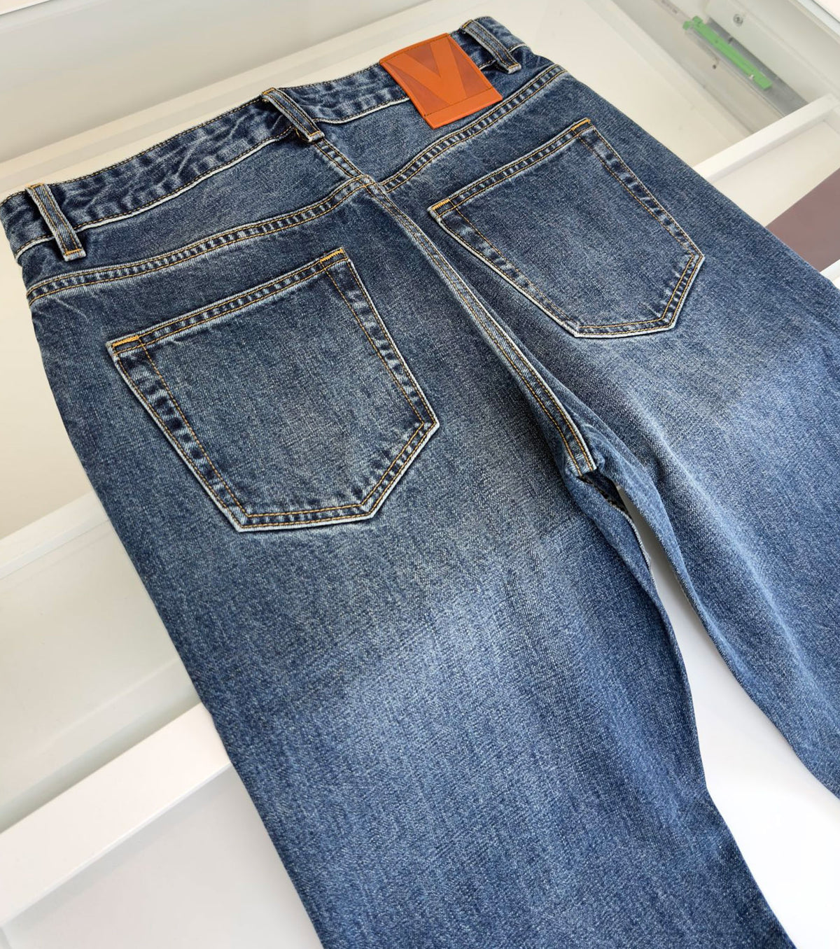 Мъжки дънки с права кройка