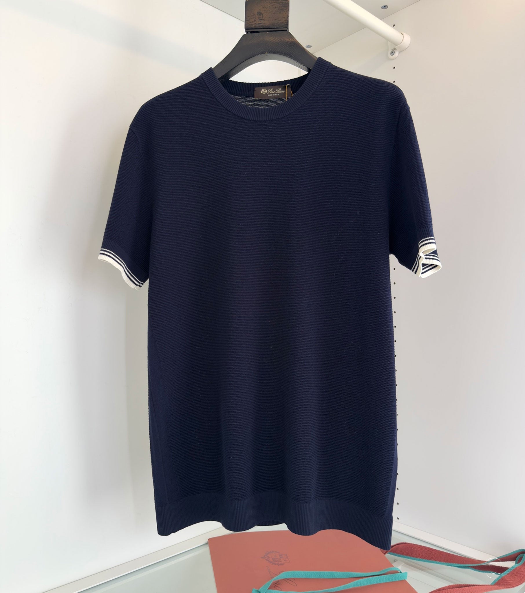 Fine-Knitted T-shirt