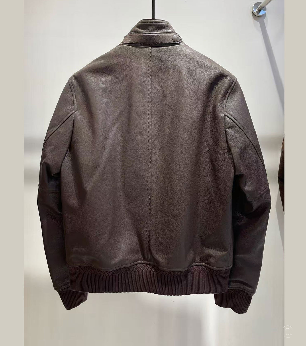 Мъжки бомбър естествена кожа