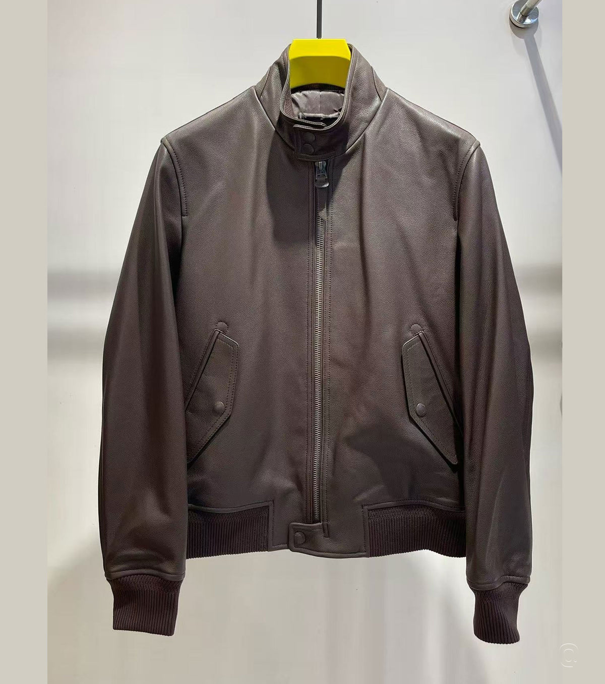 Мъжки бомбър естествена кожа