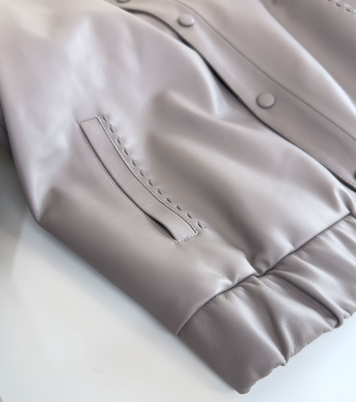 Мъжко кожено яке с пух