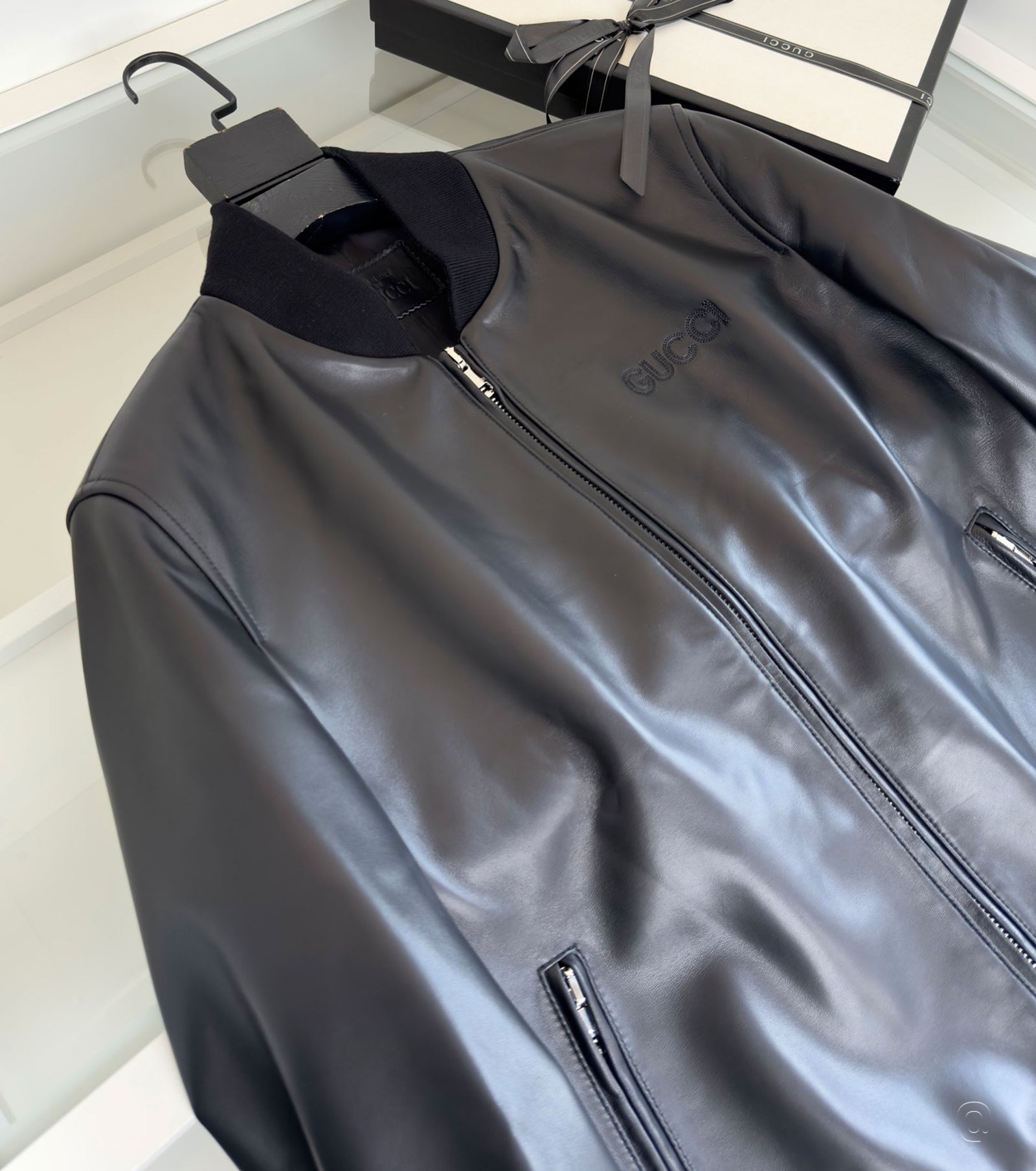 Мъжко кожено яке