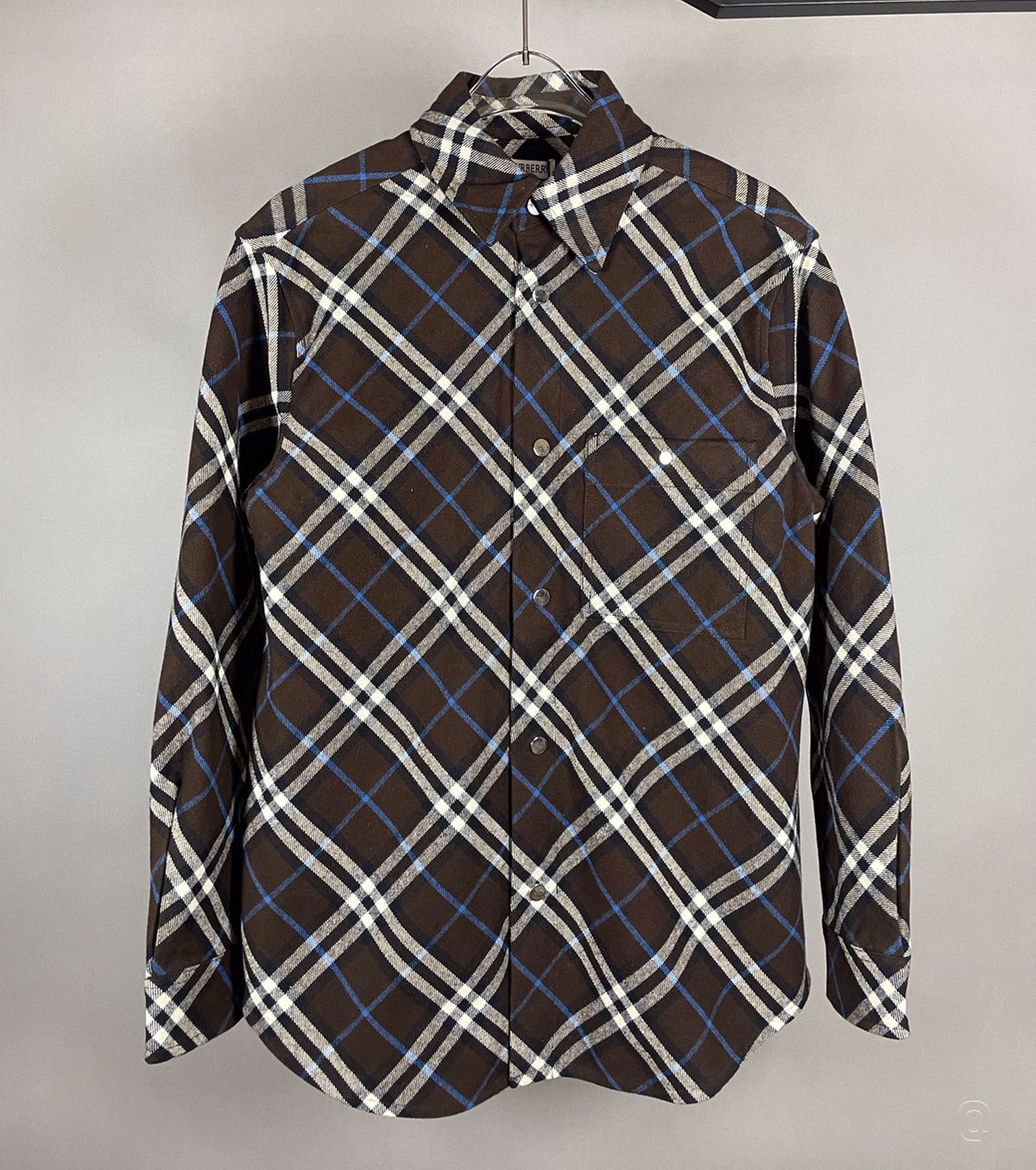 Check-pattern shirt