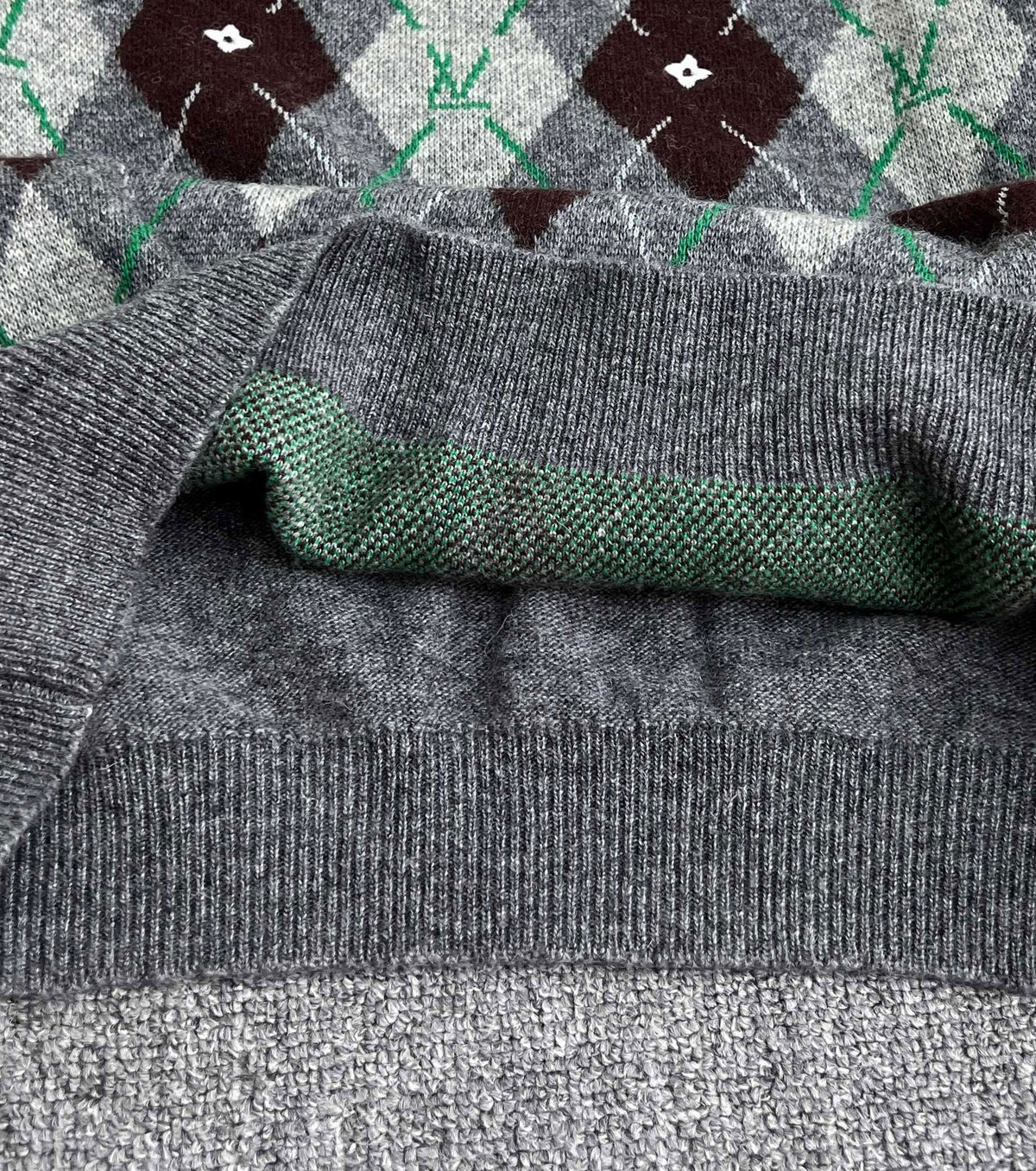 Мъжки пуловер