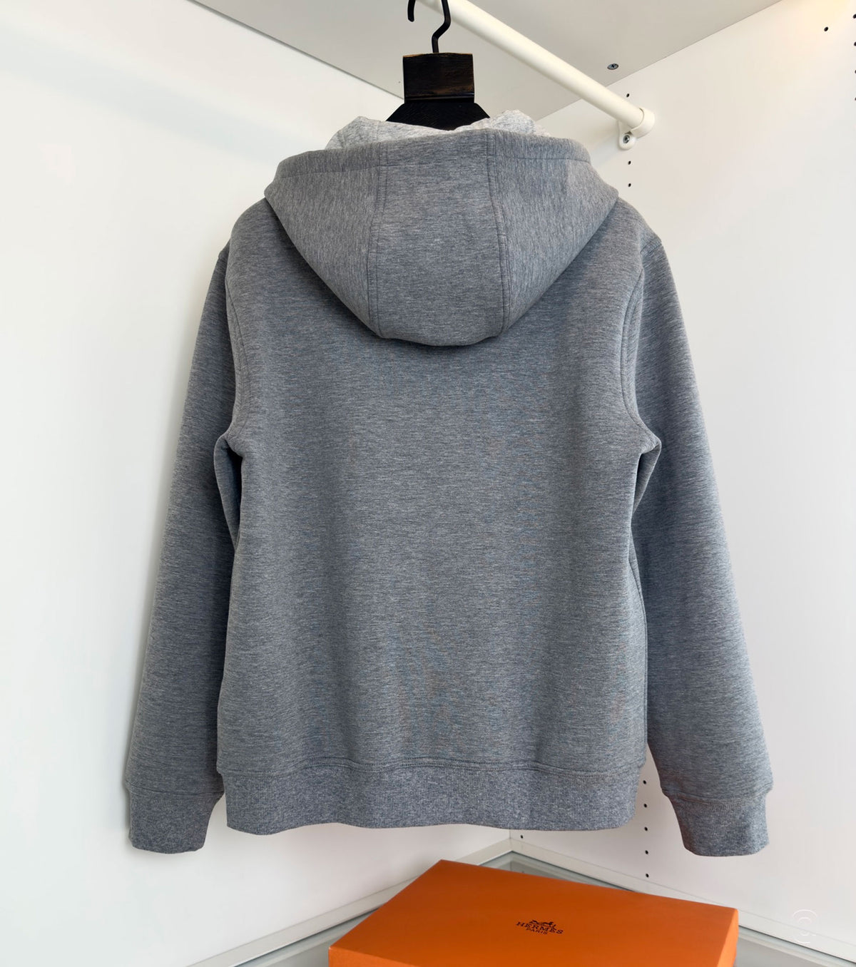 Мъжки суитшърт с качулка