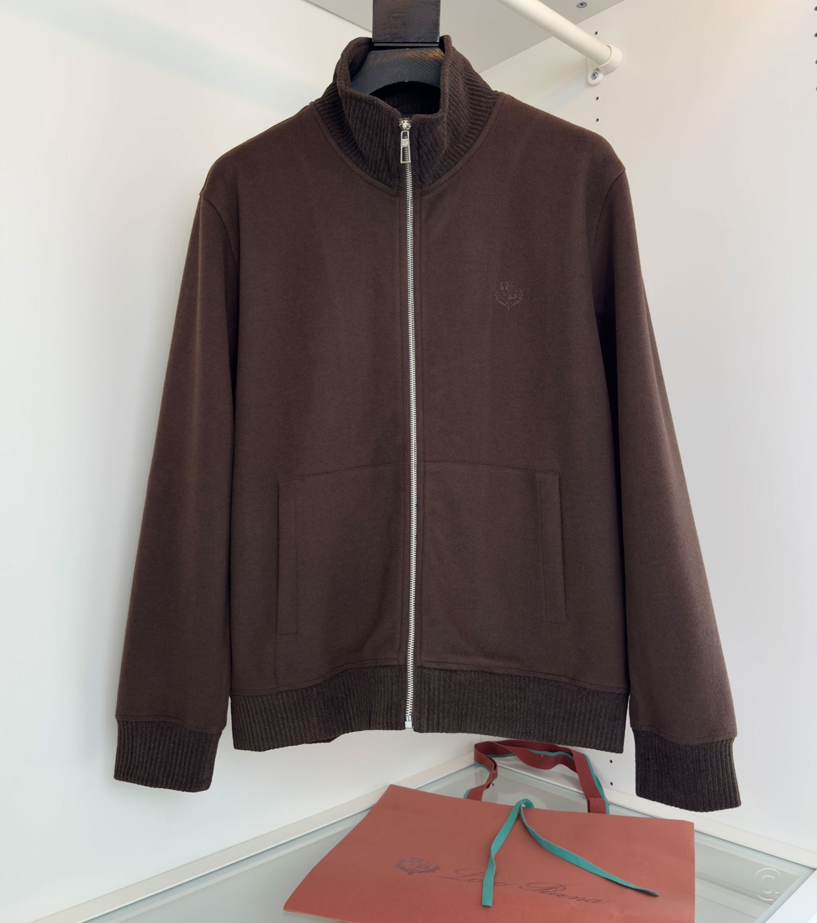 Мъжки вълнен суитшърт