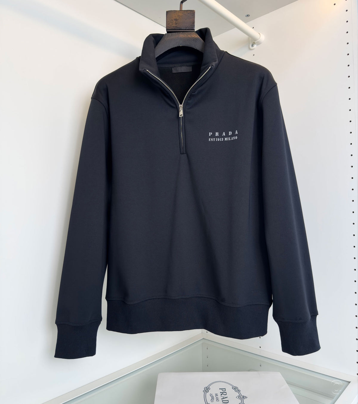 Мъжки суитшърт