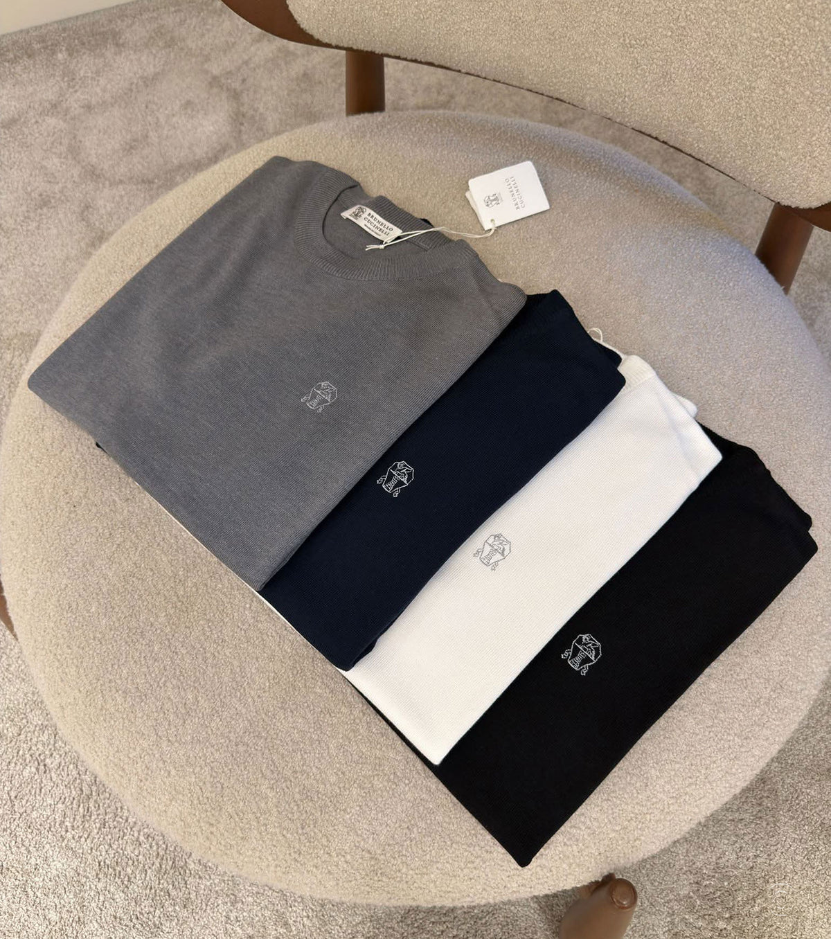 Fine knit sweater