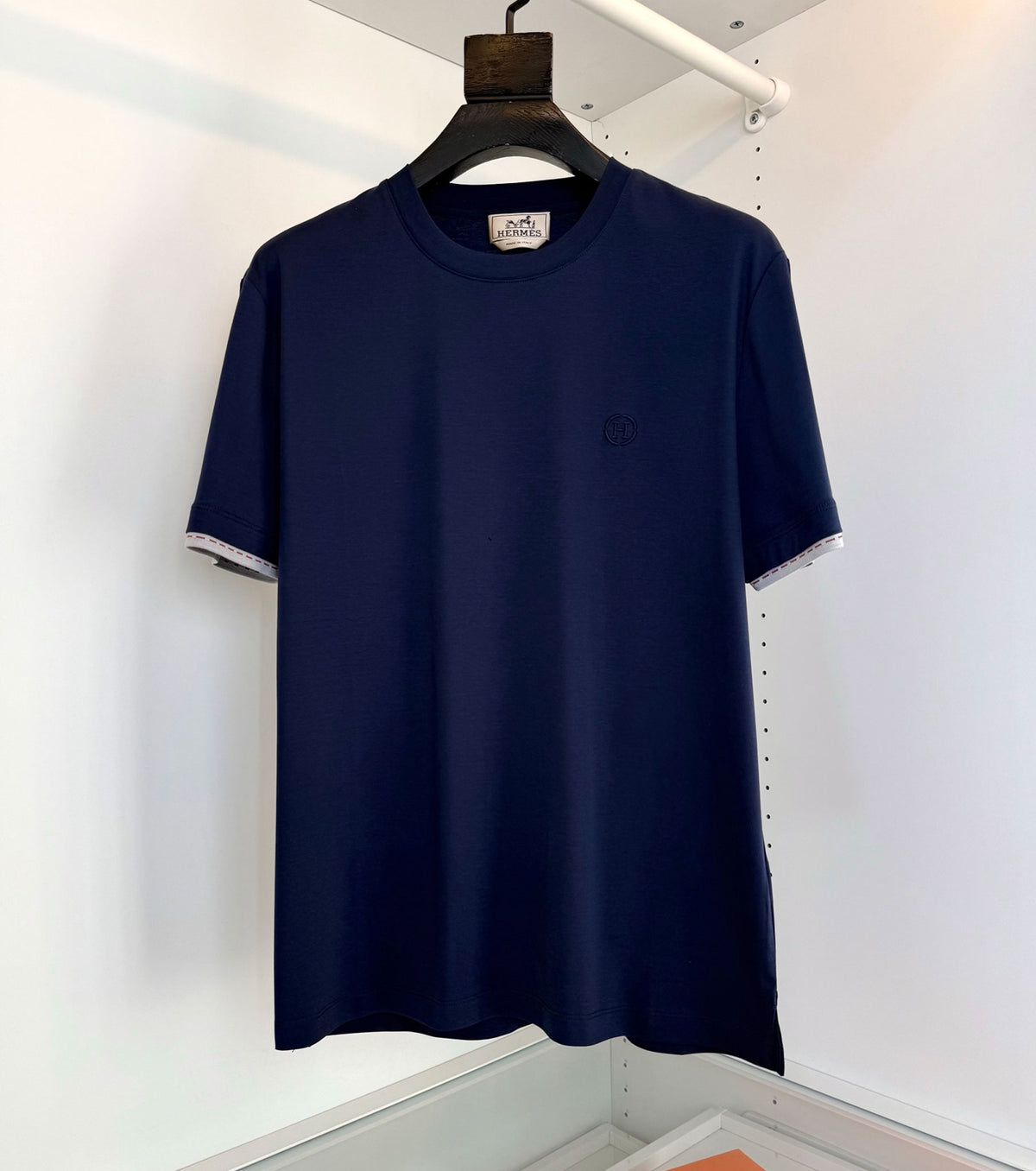T-shirt with "Sellier" detail