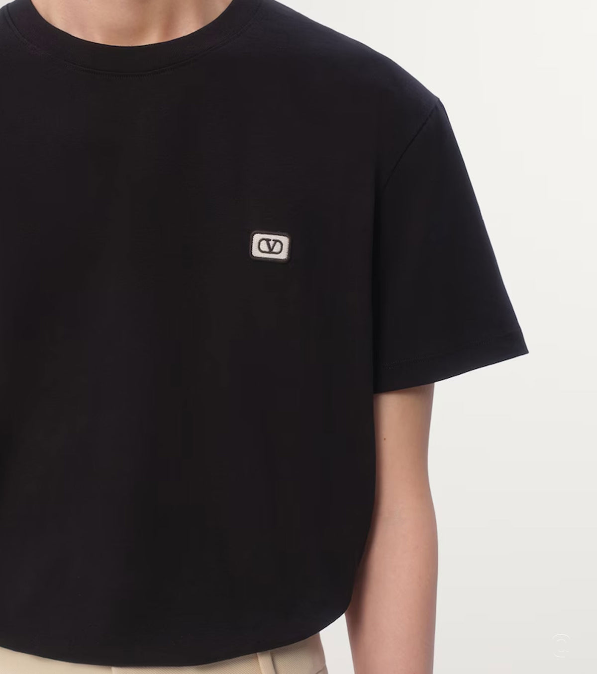 Памучна тениска с V лого VL2071