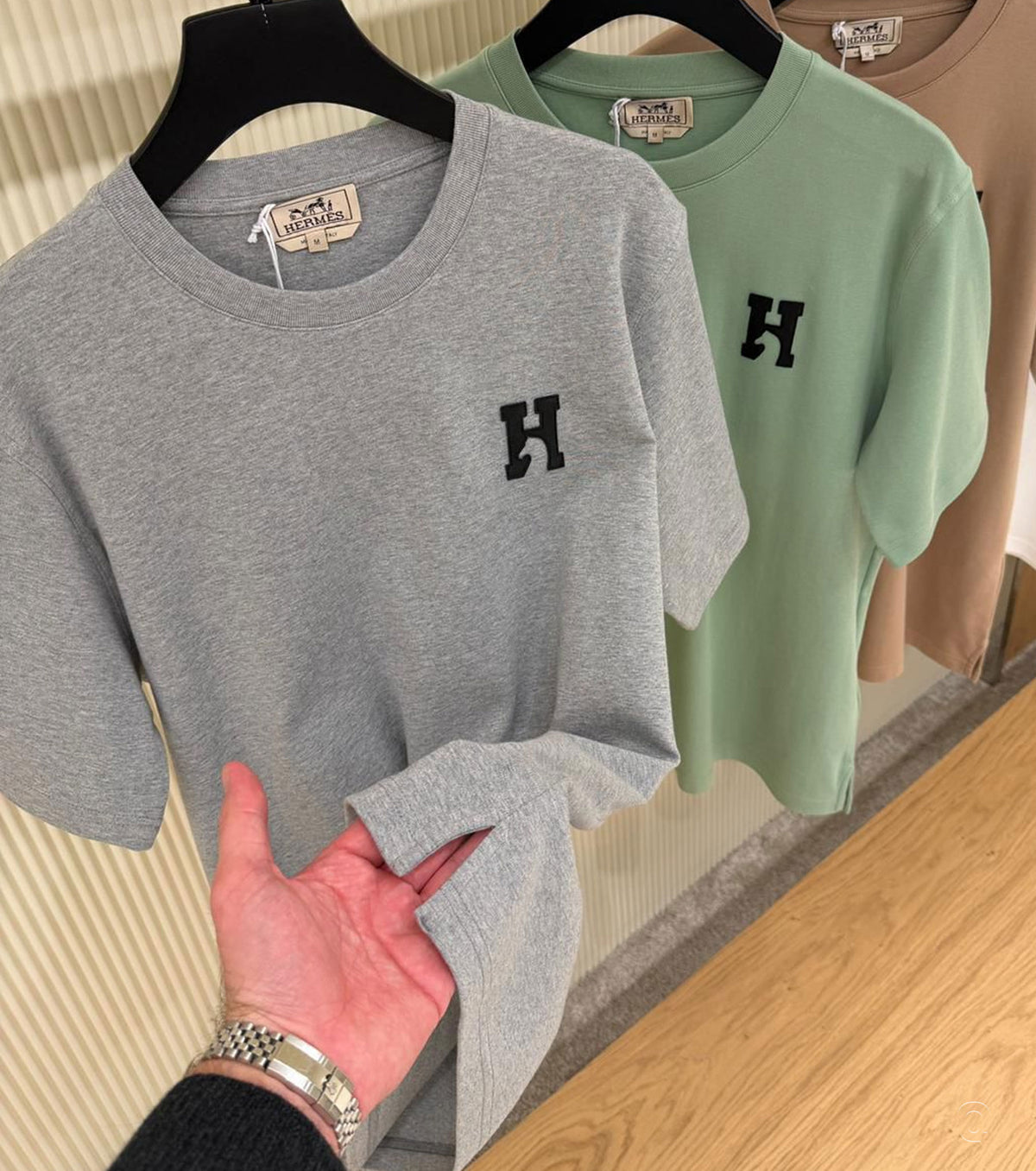 Тениска "H'Cheval" с кожен детайл 26-1145