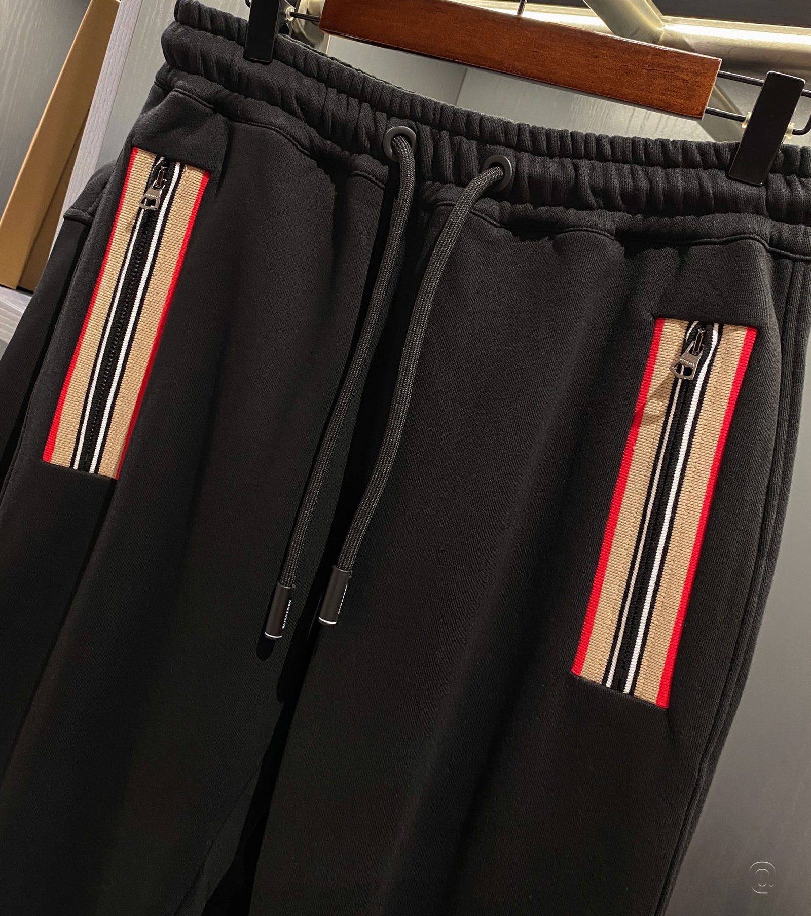 Icon Stripe Sweatpants