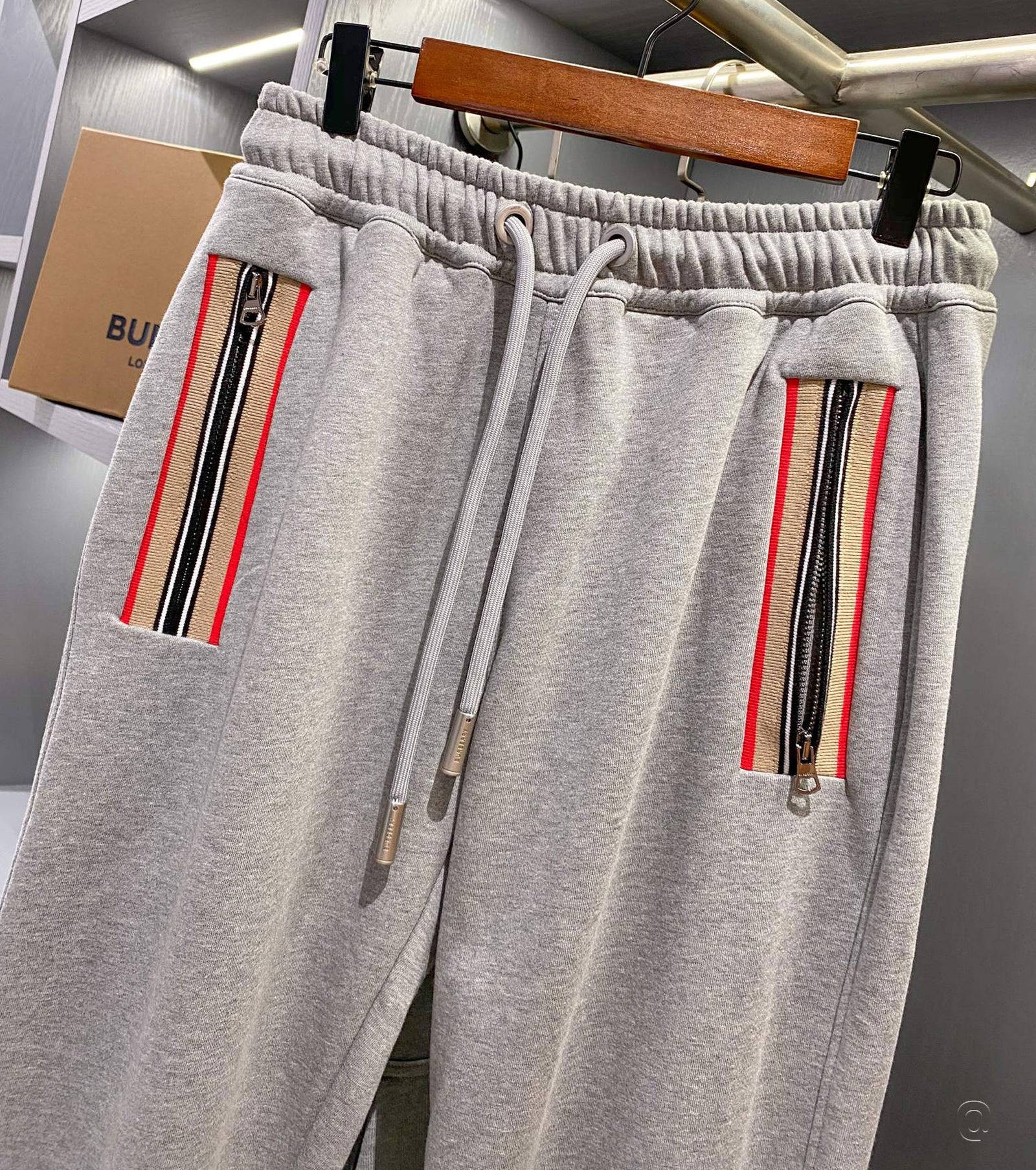 Icon Stripe Sweatpants