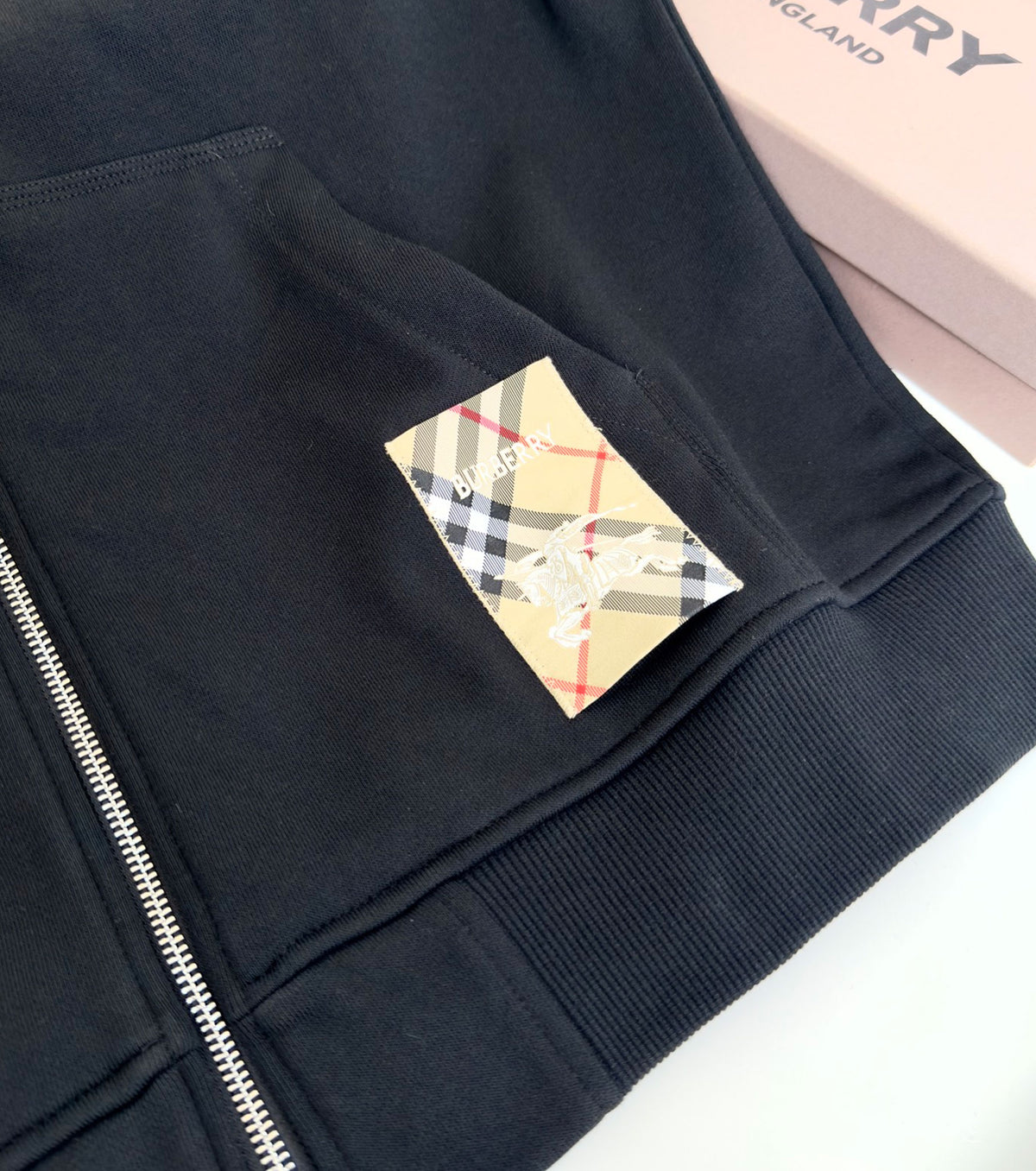 Мъжки Спортен Комплект