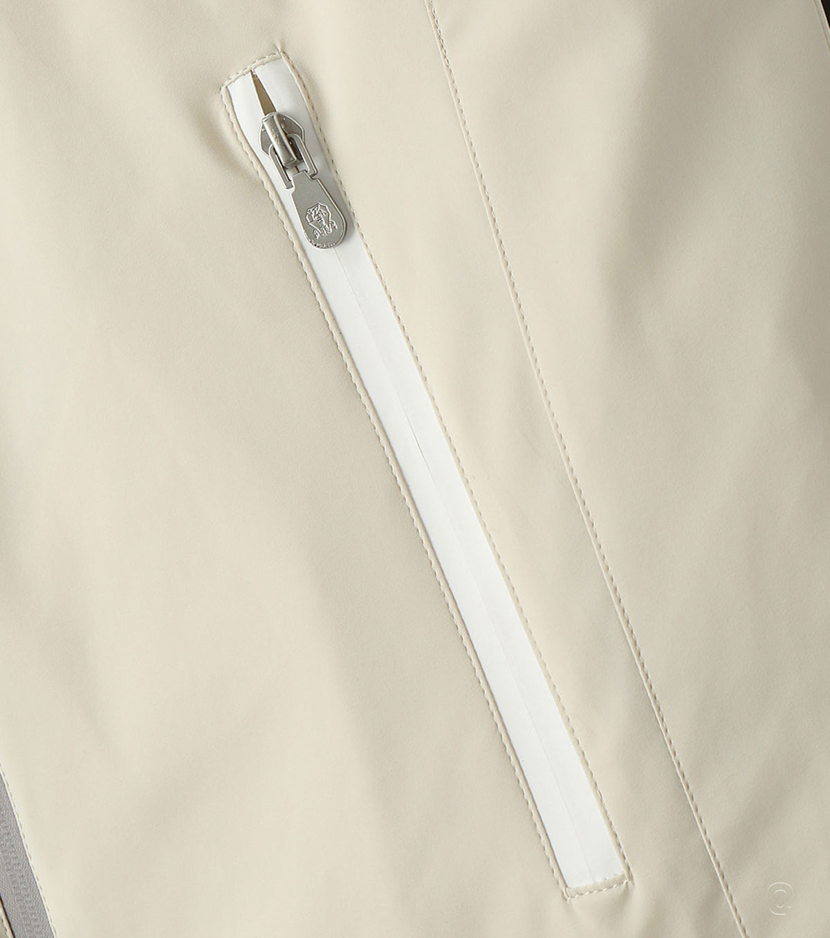 Пухен елек с качулка