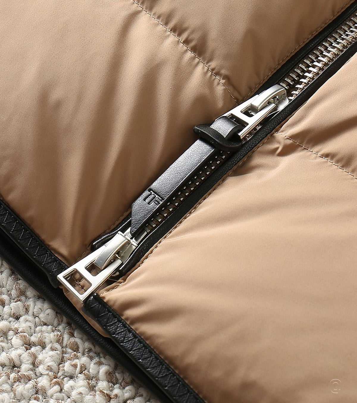 Мъжки пухен елек