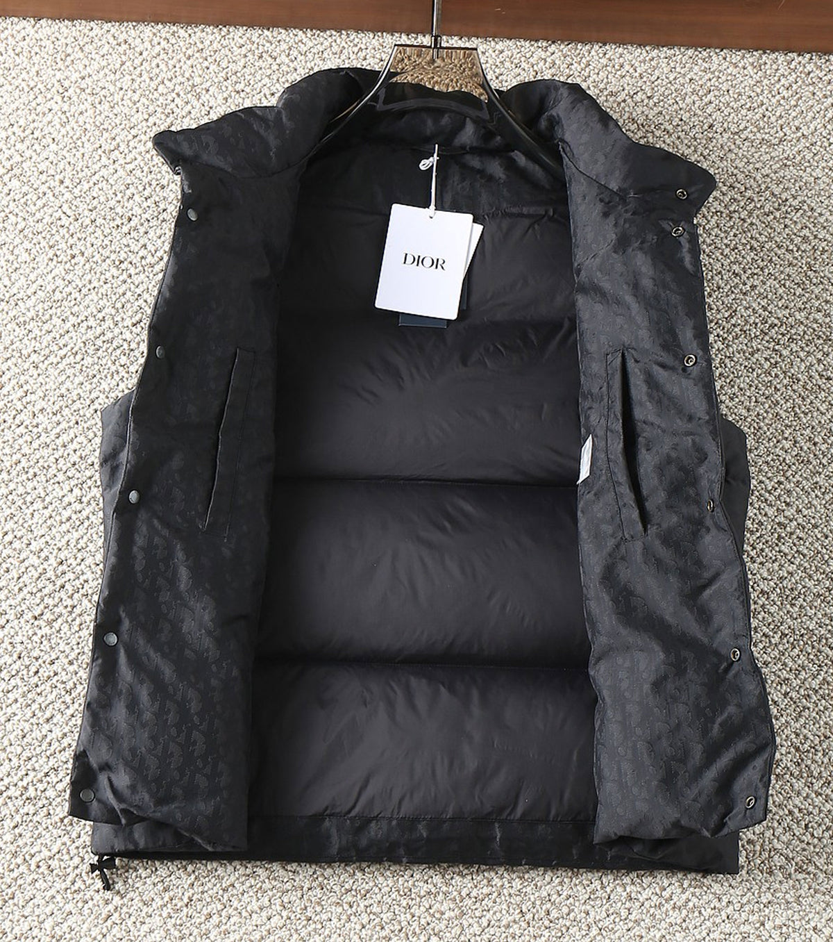 Жакардов пухен елек