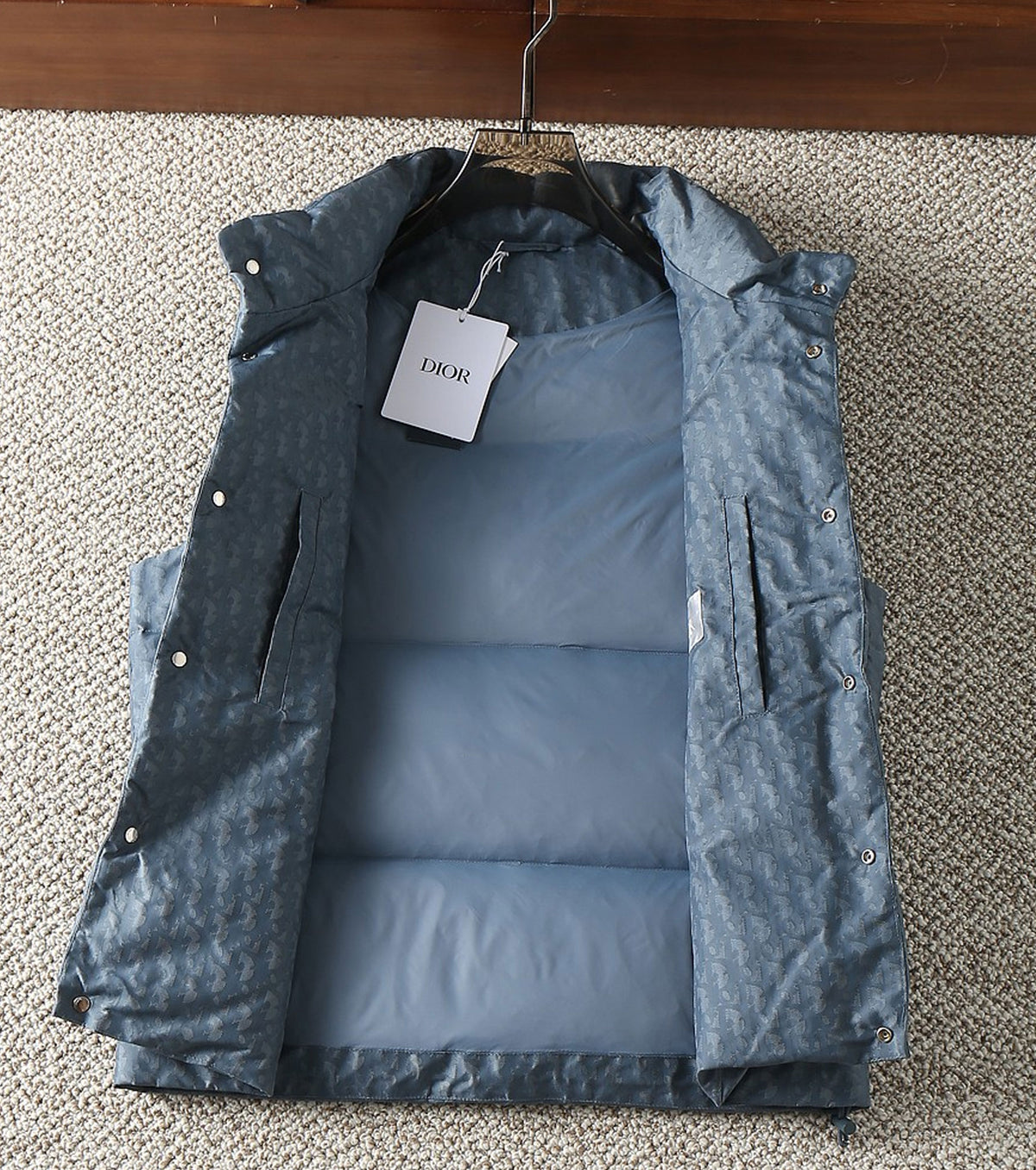 Жакардов пухен елек