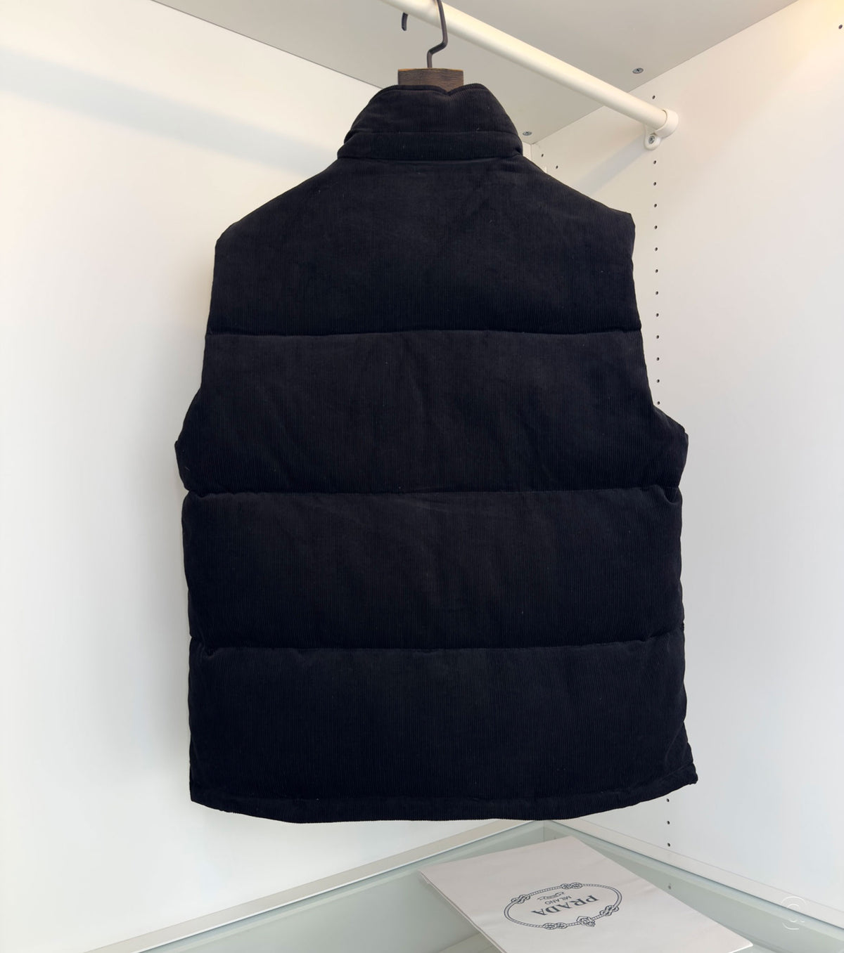 Кадифен елек