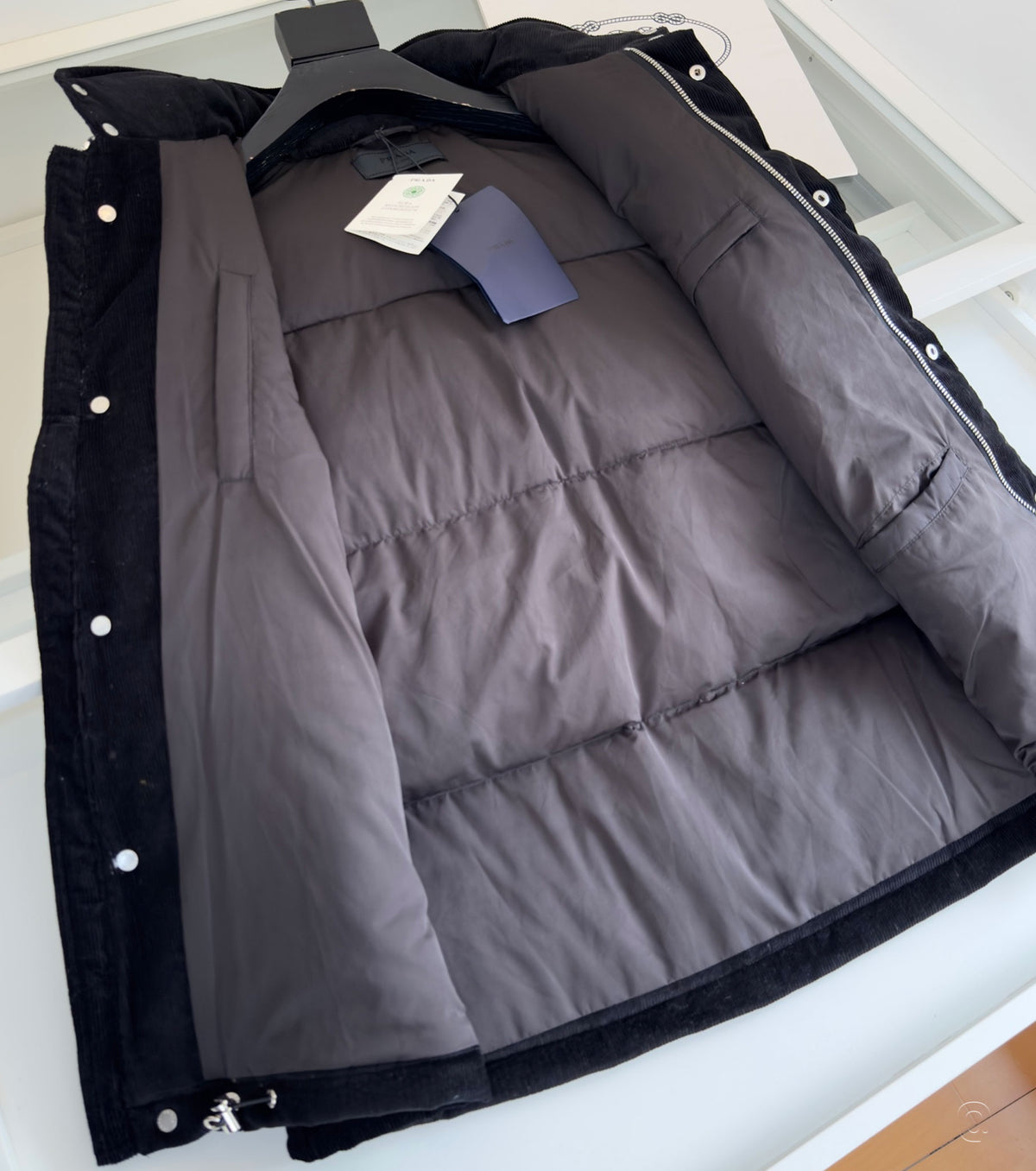 Кадифен елек