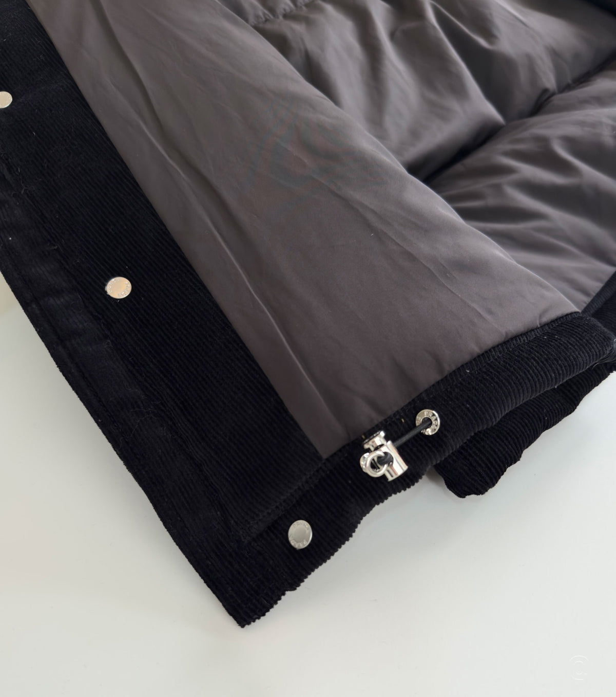 Кадифен елек